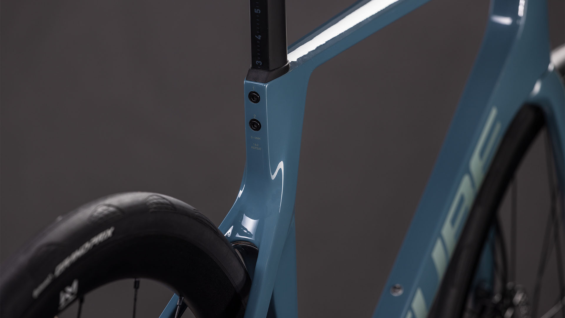 BICICLETA CUBE AGREE C:62 ONE STORM GREY 2026 53 cm [3]