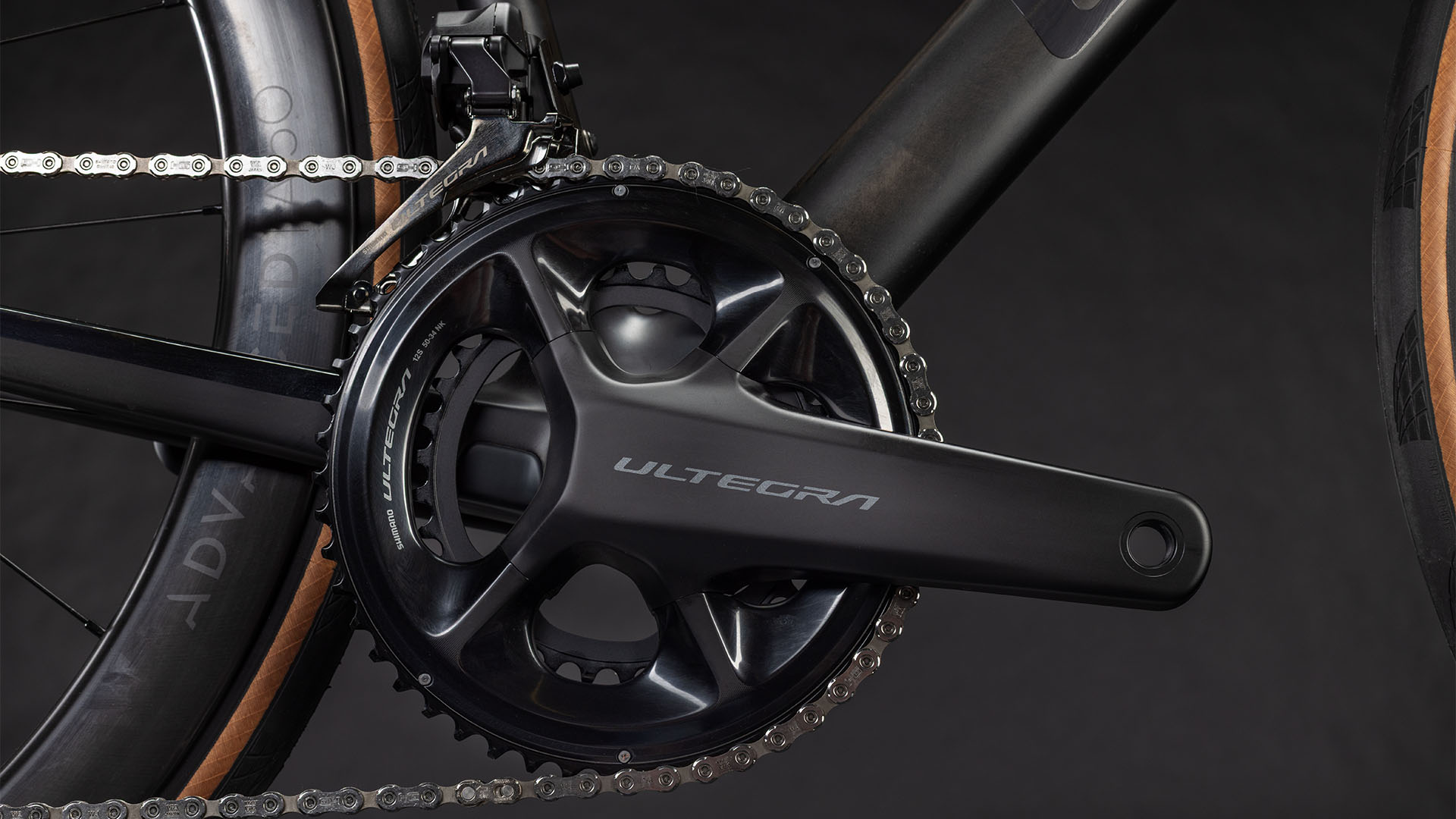 BICICLETA CUBE ATTAIN C:62 SLT CARBON COALCHROME 2026 50 cm [4]