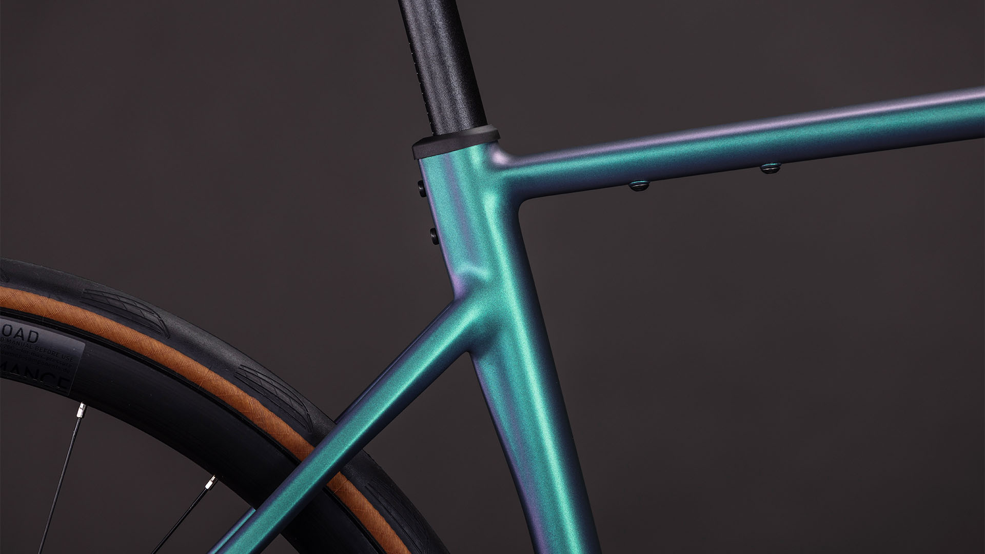 BICICLETA CUBE ATTAIN SLX SMARAGDGREY PRISM 2026 62 cm [3]