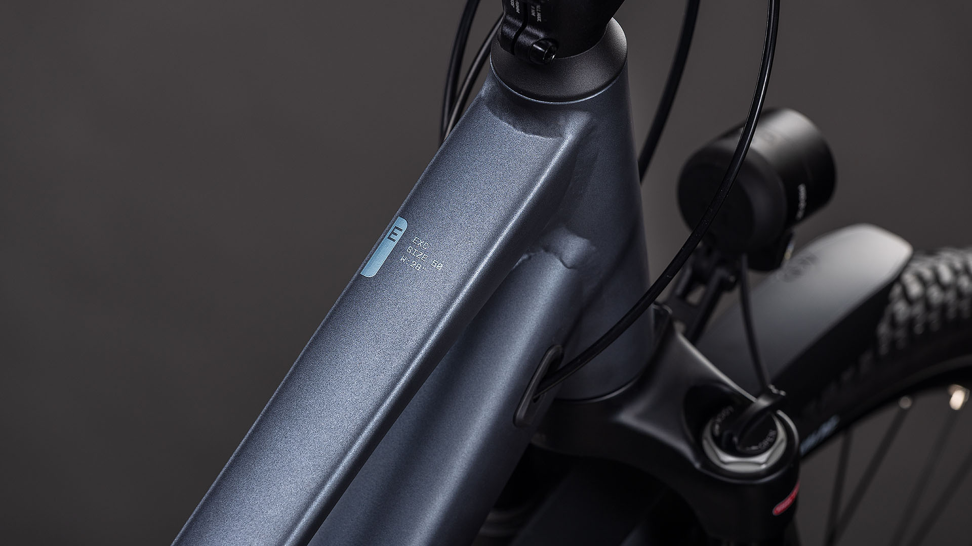 BICICLETA CUBE KATHMANDU EXC TRAPEZE METALLICGREY CHROME 2026 54 cm [1]