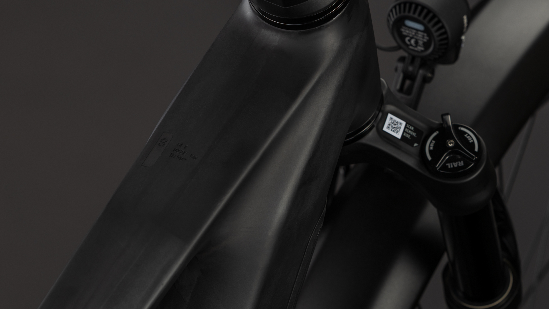 BICICLETA CUBE KATHMANDU HYBRID ONE11 HPC SLT 800 CARBON SILVERDUST 2026 62 cm [3]