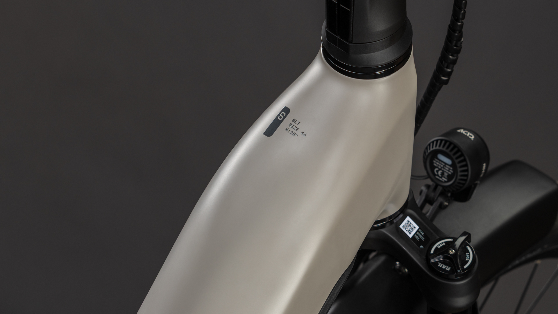 BICICLETA CUBE KATHMANDU HYBRID ONE11 HPC SLT 800 EASY ENTRY GLINTSAND OATGREY 2026 58 cm [1]