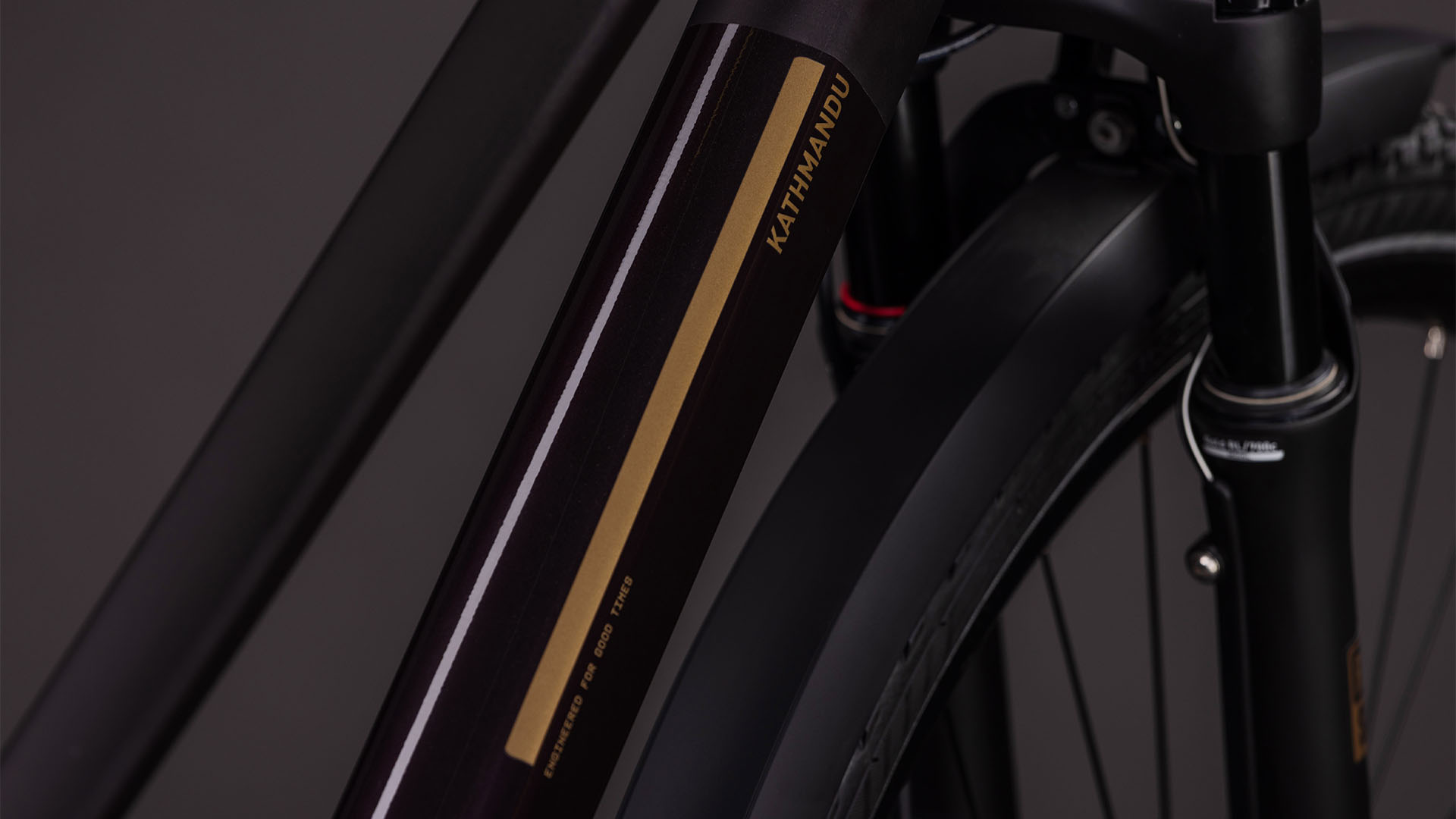 BICICLETA CUBE KATHMANDU SLX TRAPEZE SOLARECLIPSE GOLD 2026 54 cm [2]