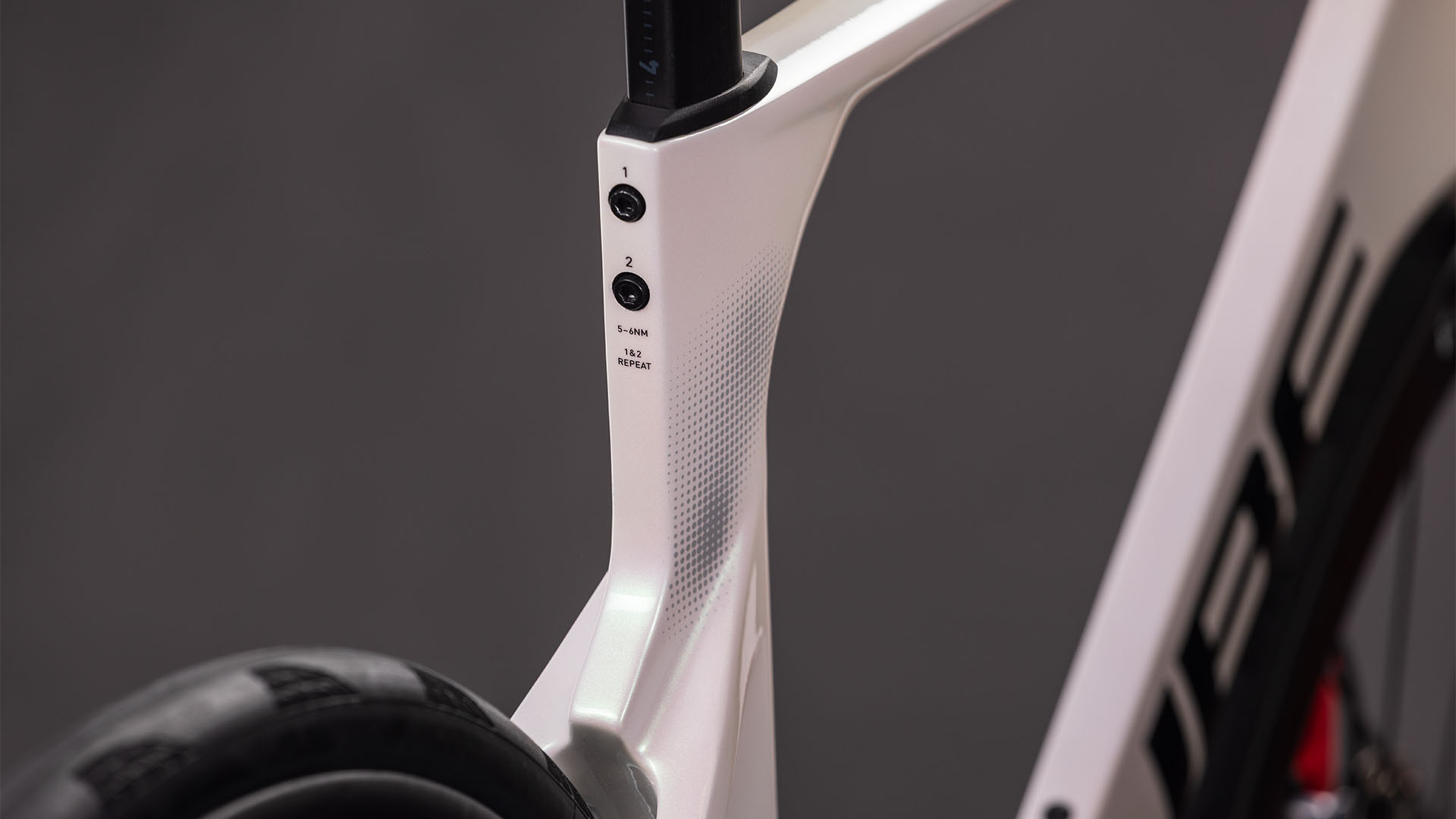 BICICLETA CUBE LITENING AERO C:68X SLT TEAMLINE 2026 58 cm [4]