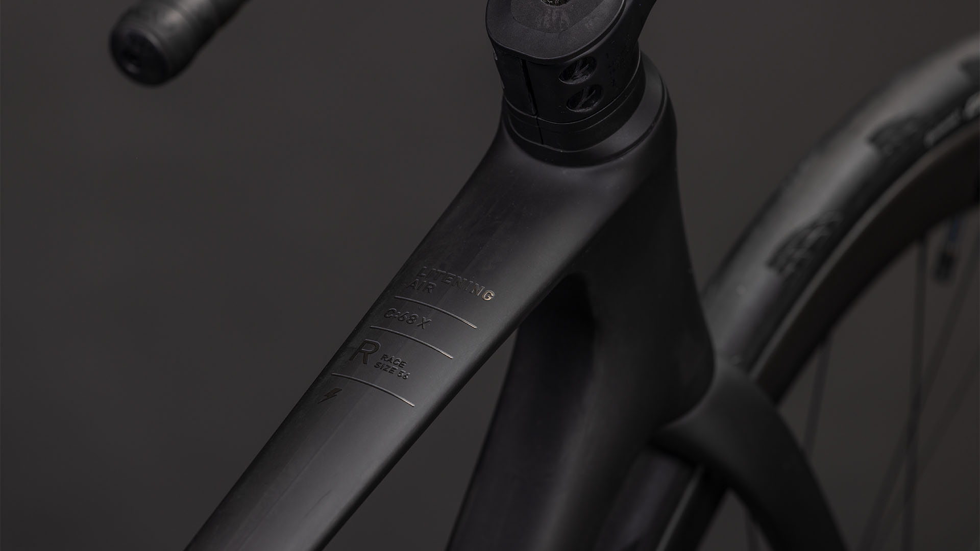 BICICLETA CUBE LITENING AIR C:68X RACE BLACKLINE 2026 58 cm [1]