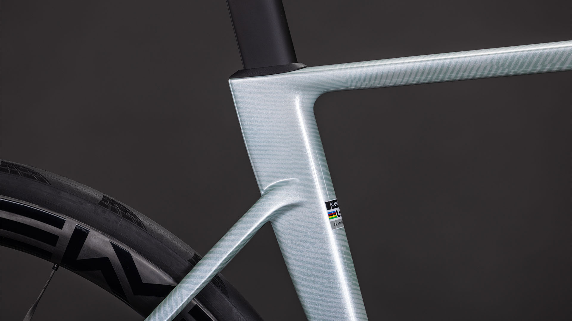 BICICLETA CUBE LITENING AIR C:68X SLT XENONGRID GREEN 2026 60 cm [3]