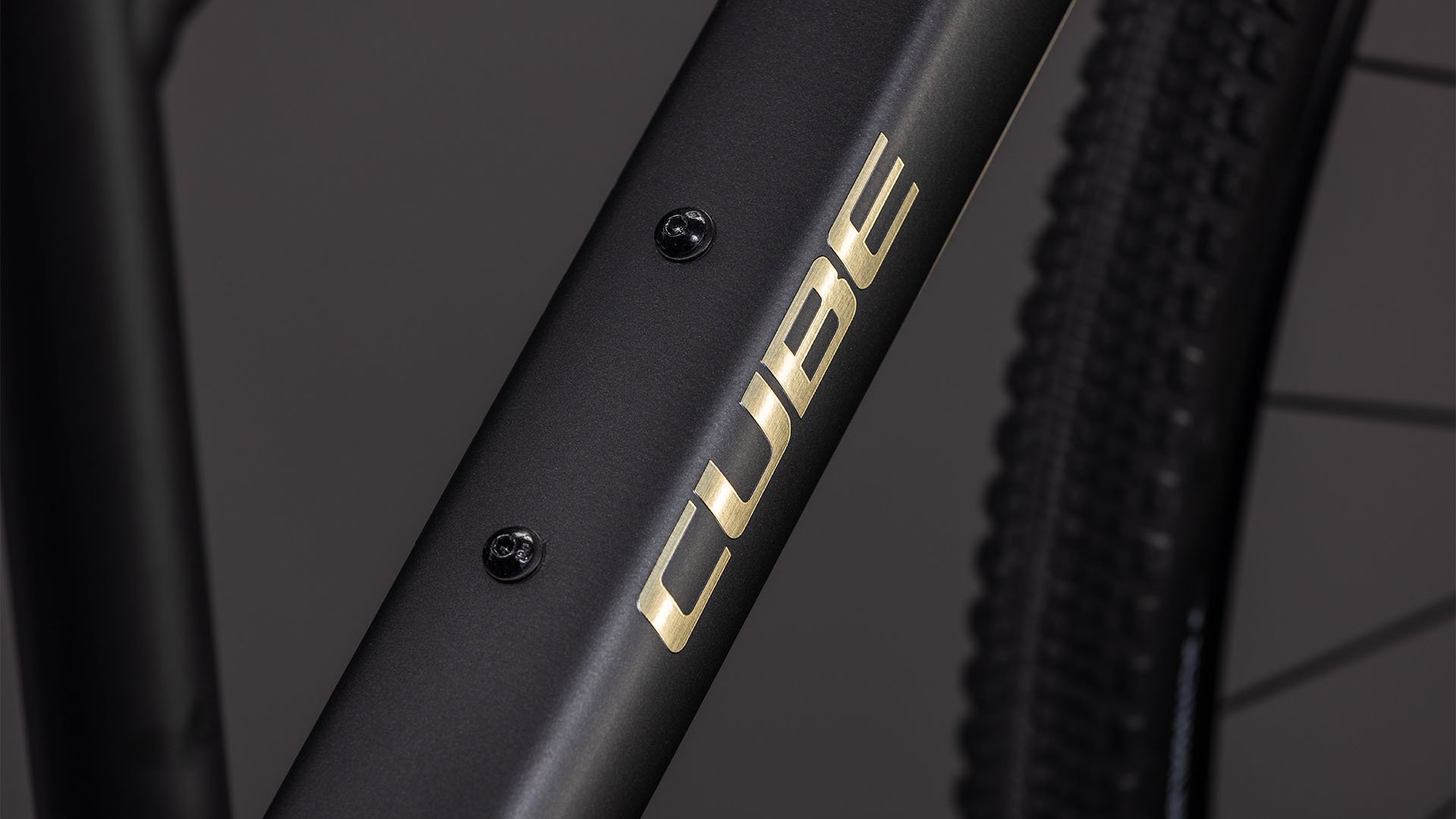 BICICLETA CUBE NULANE COMFORT EXC FE GREY CHROME 2026 54 cm [1]