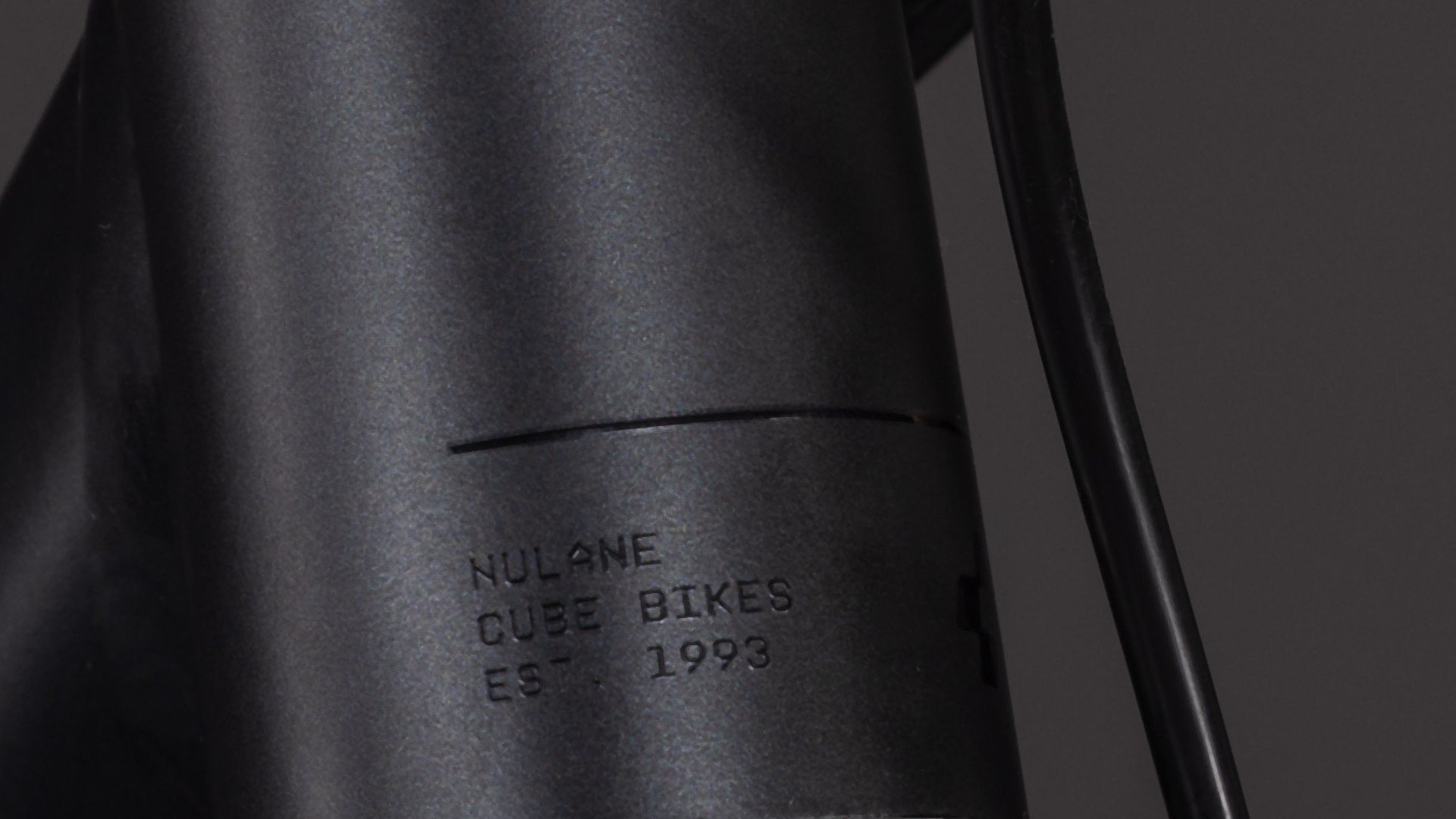 BICICLETA CUBE NULANE COMFORT EXC GREY CHROME 2026 62 cm [2]