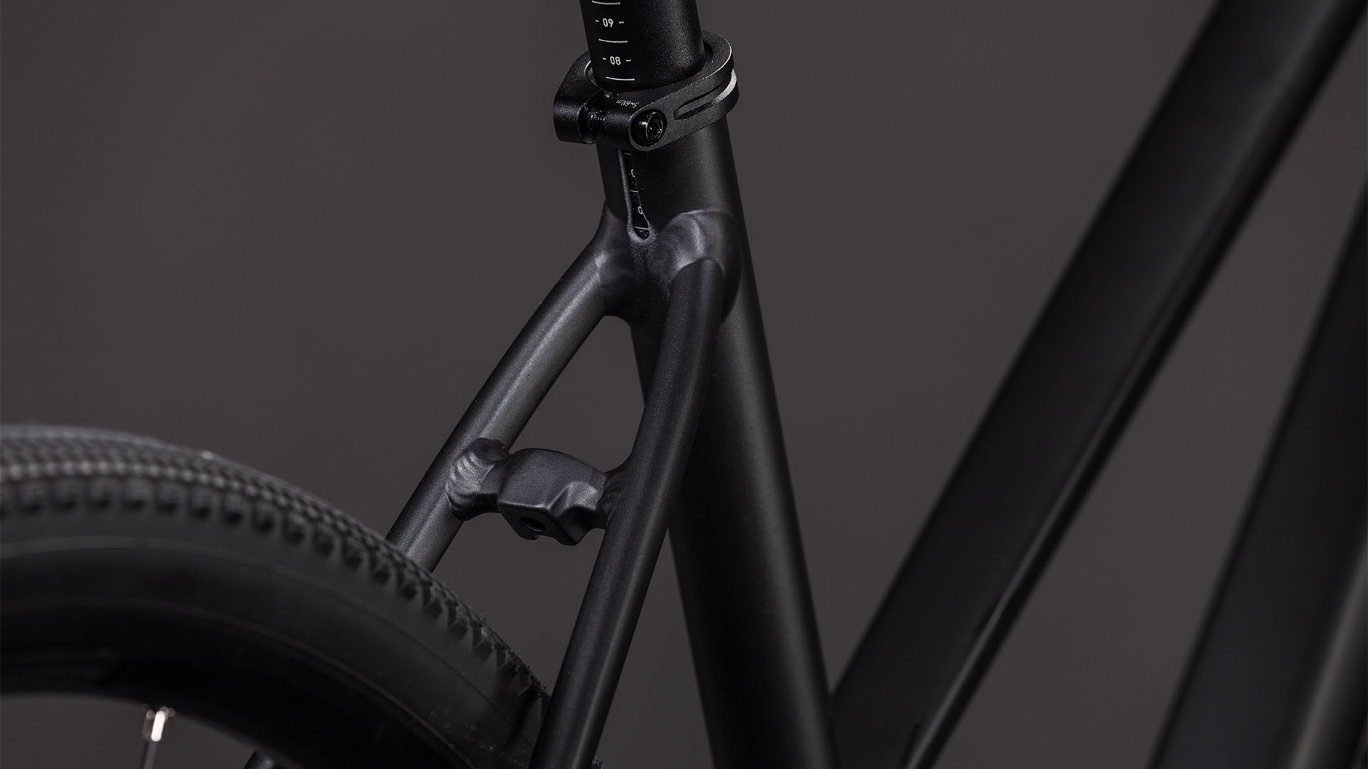 BICICLETA CUBE NULANE PRO TRAPEZE GREY CHROME 2026 50 cm [3]