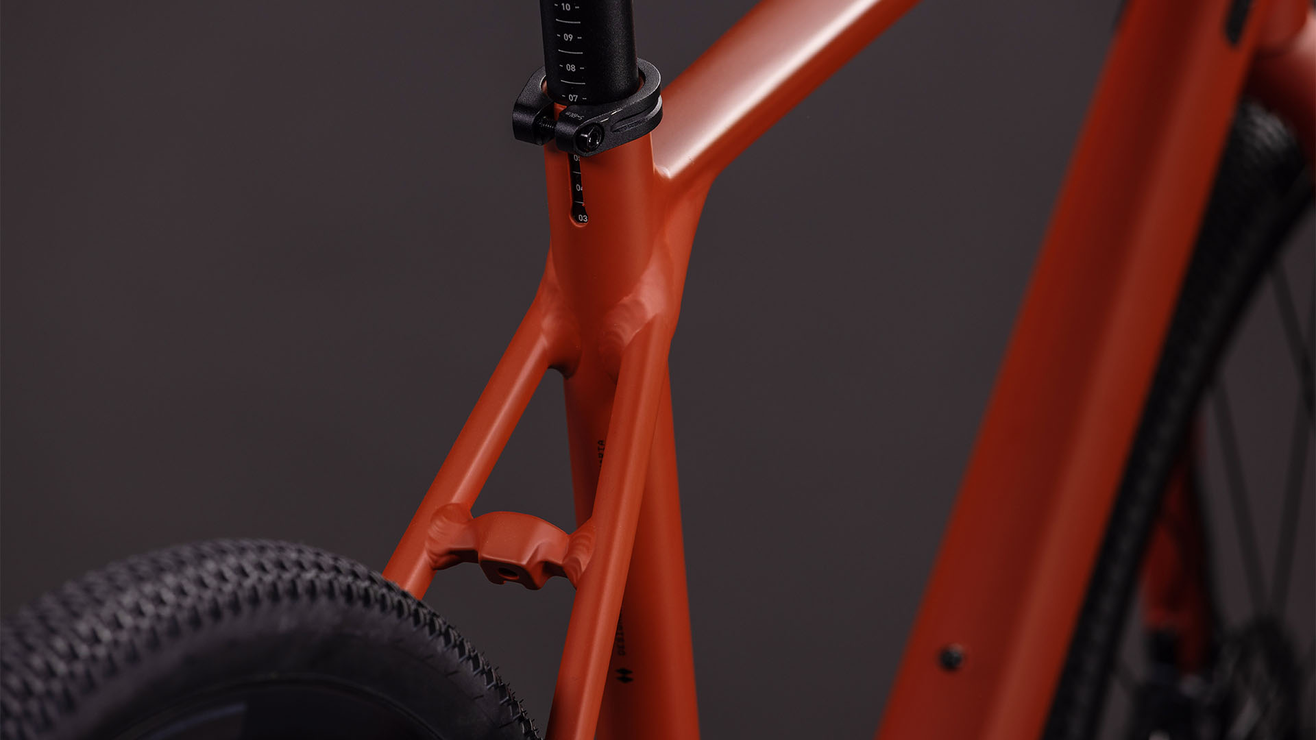 BICICLETA CUBE NULANE RACE AMBER BLACK 2026 56 cm [2]