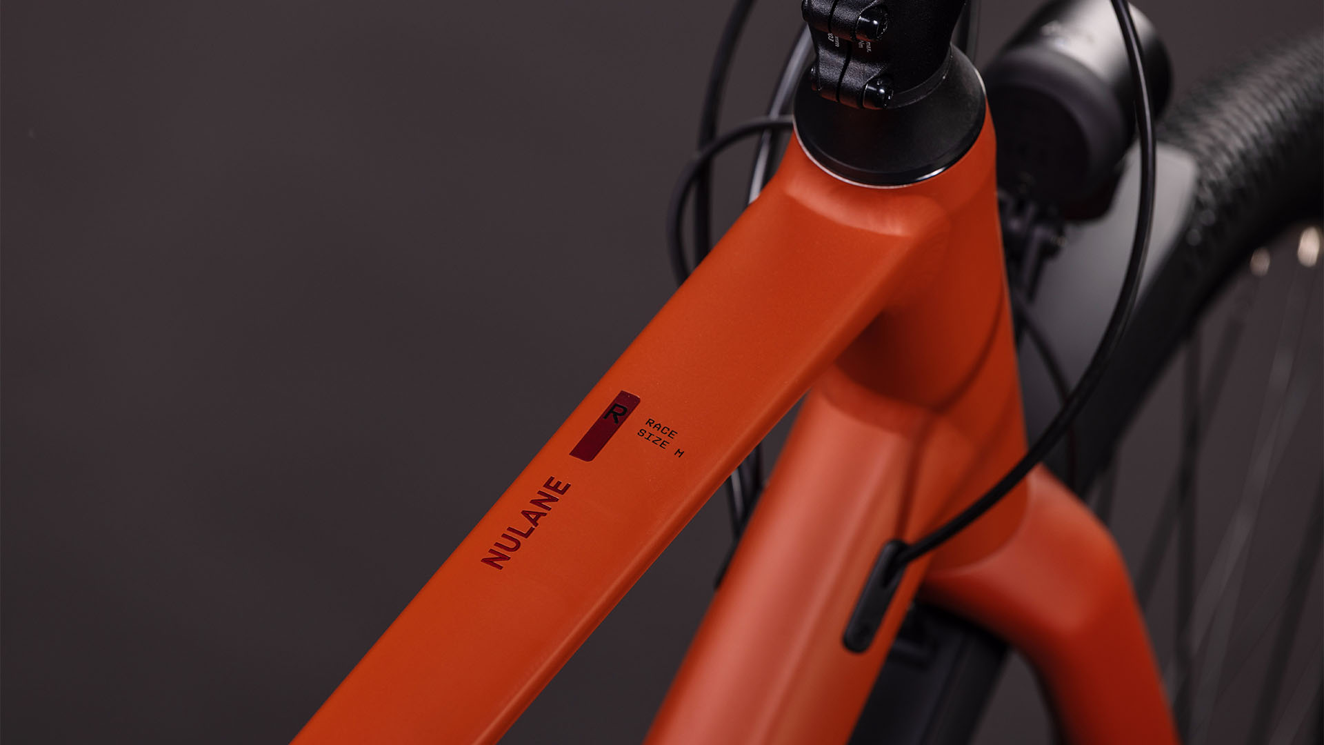 BICICLETA CUBE NULANE RACE FE AMBER BLACK 2026 53 cm [1]