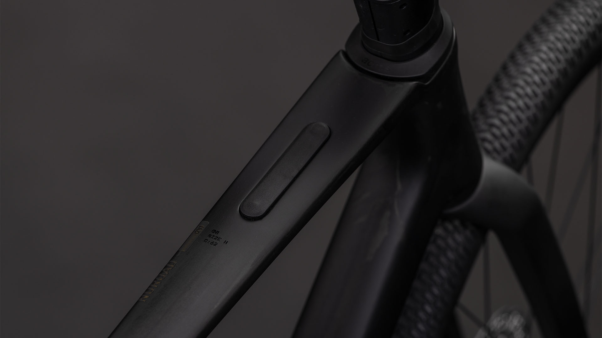 BICICLETA CUBE NUROAD C:62 ONE BLACKLINE 2026 L [1]