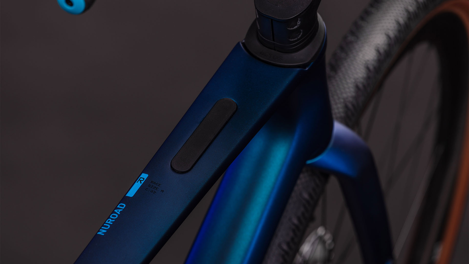 BICICLETA CUBE NUROAD C:62 RACE NEBULA BLUE 2026 XL [1]