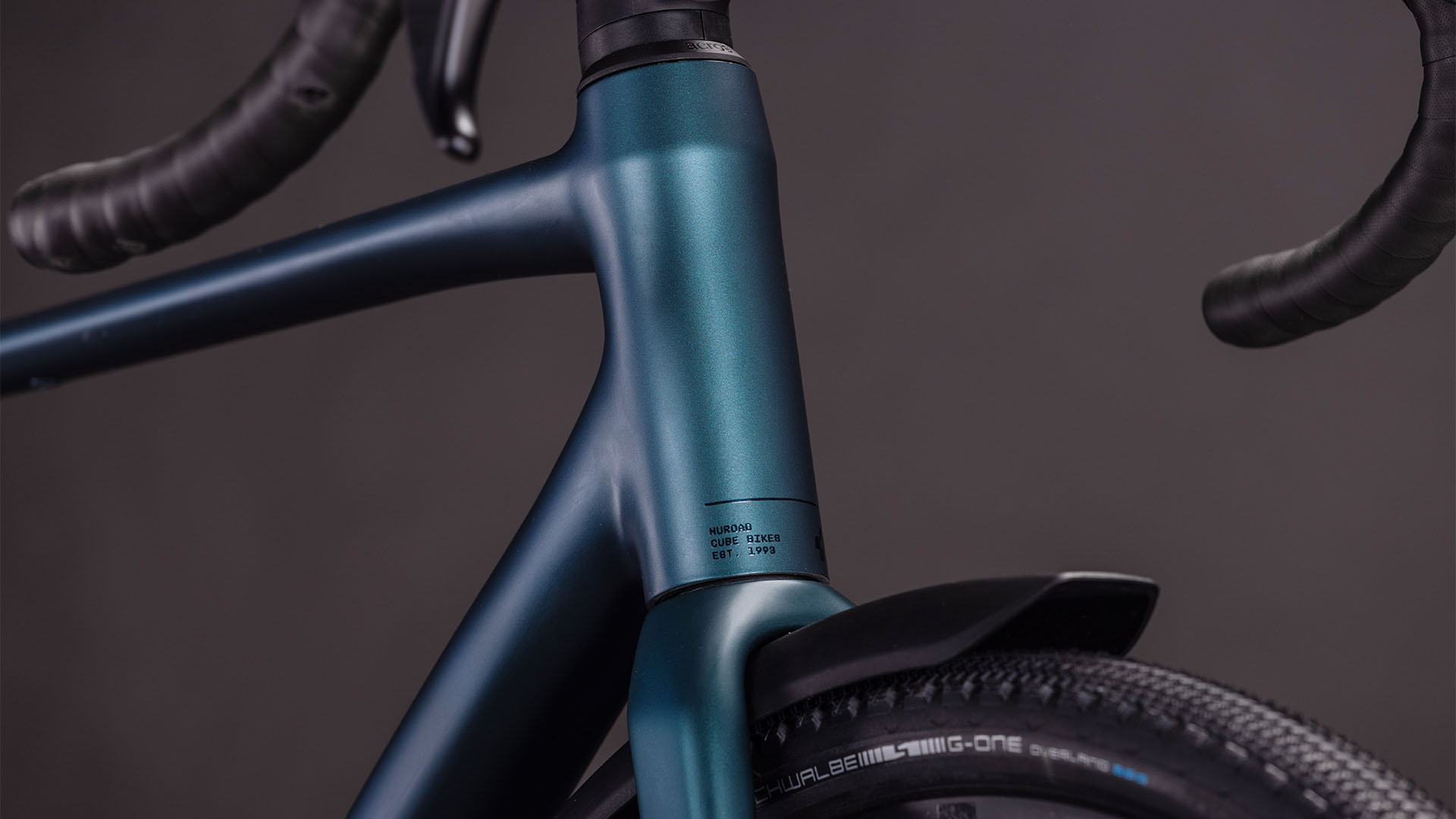 BICICLETA CUBE NUROAD RACE FE ROYALGREEN BLACK 2026 L [3]