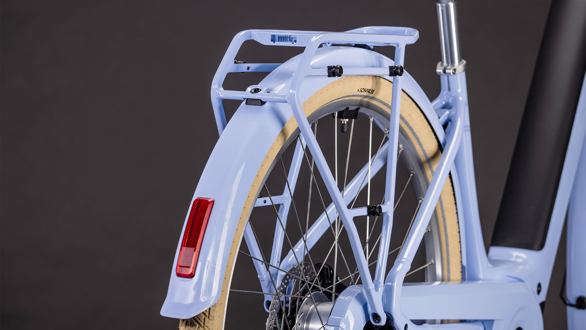 BICICLETA ELECTRICA CUBE ARUBA HYBRID 600 EASY ENTRY BLUEBLOSSOM CREME 2026 46 cm [2]