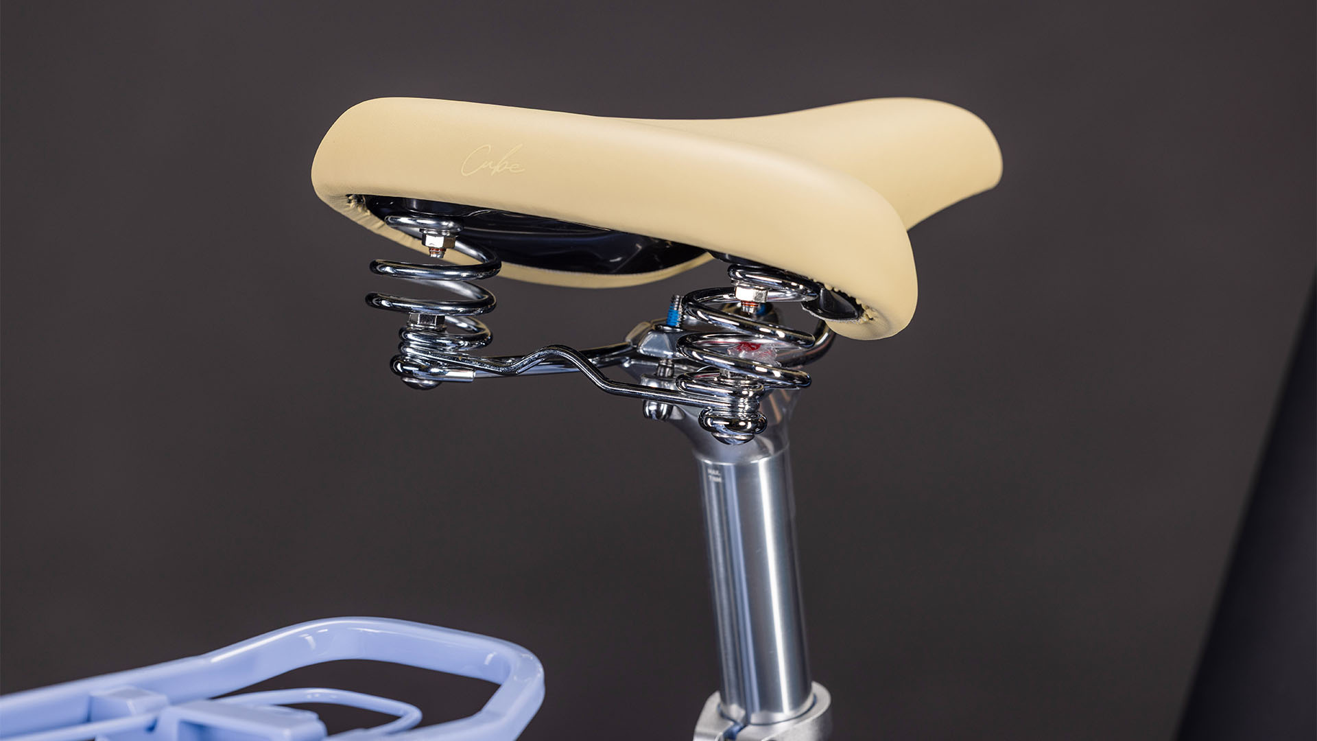 BICICLETA ELECTRICA CUBE ARUBA HYBRID 600 EASY ENTRY BLUEBLOSSOM CREME 2026 58 cm [3]