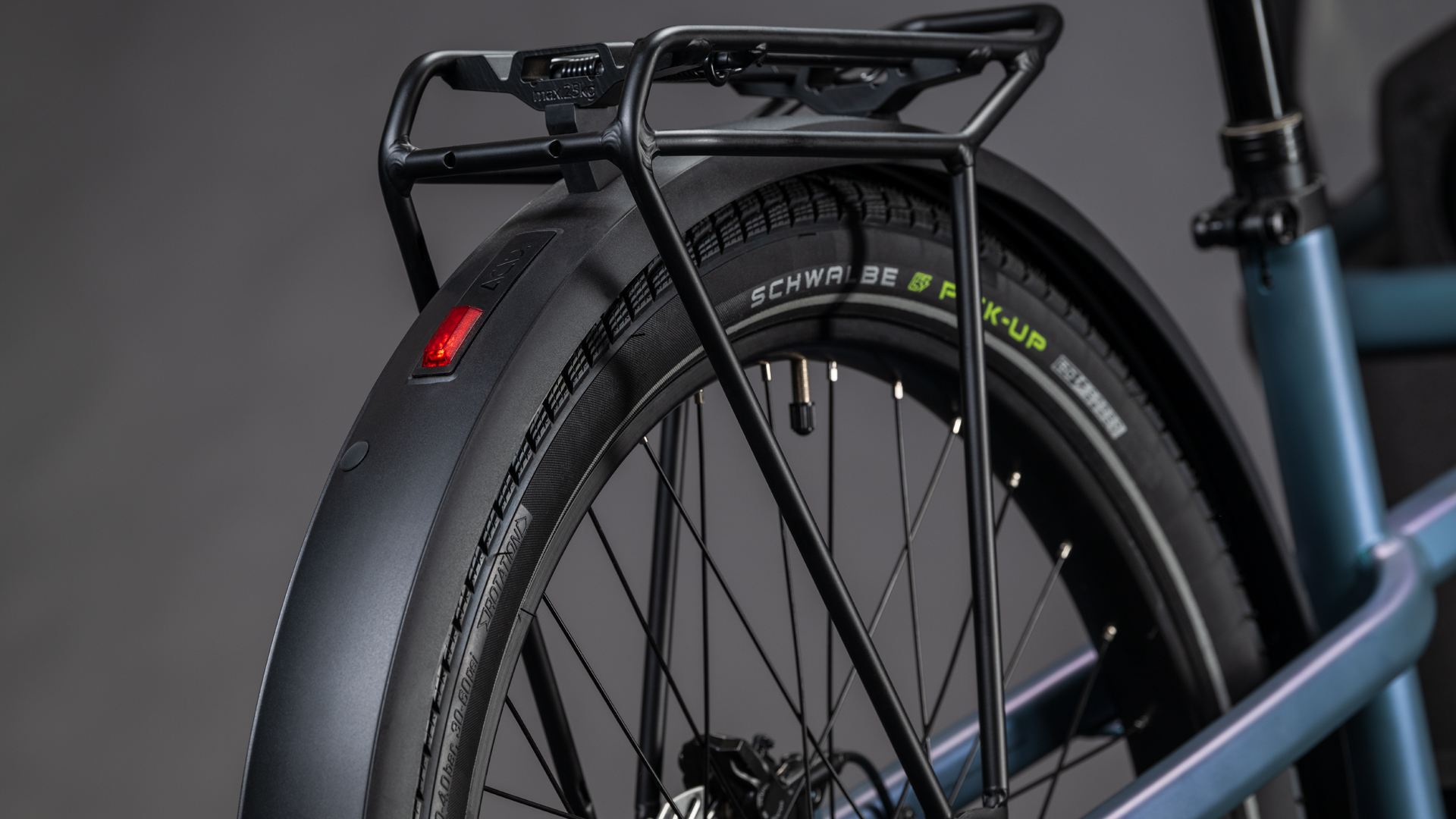 BICICLETA ELECTRICA CUBE CARGO HYBRID COMFORT PRO FAMILY 800 SMARAGDGREY REFLEX 2026 One Size [2]