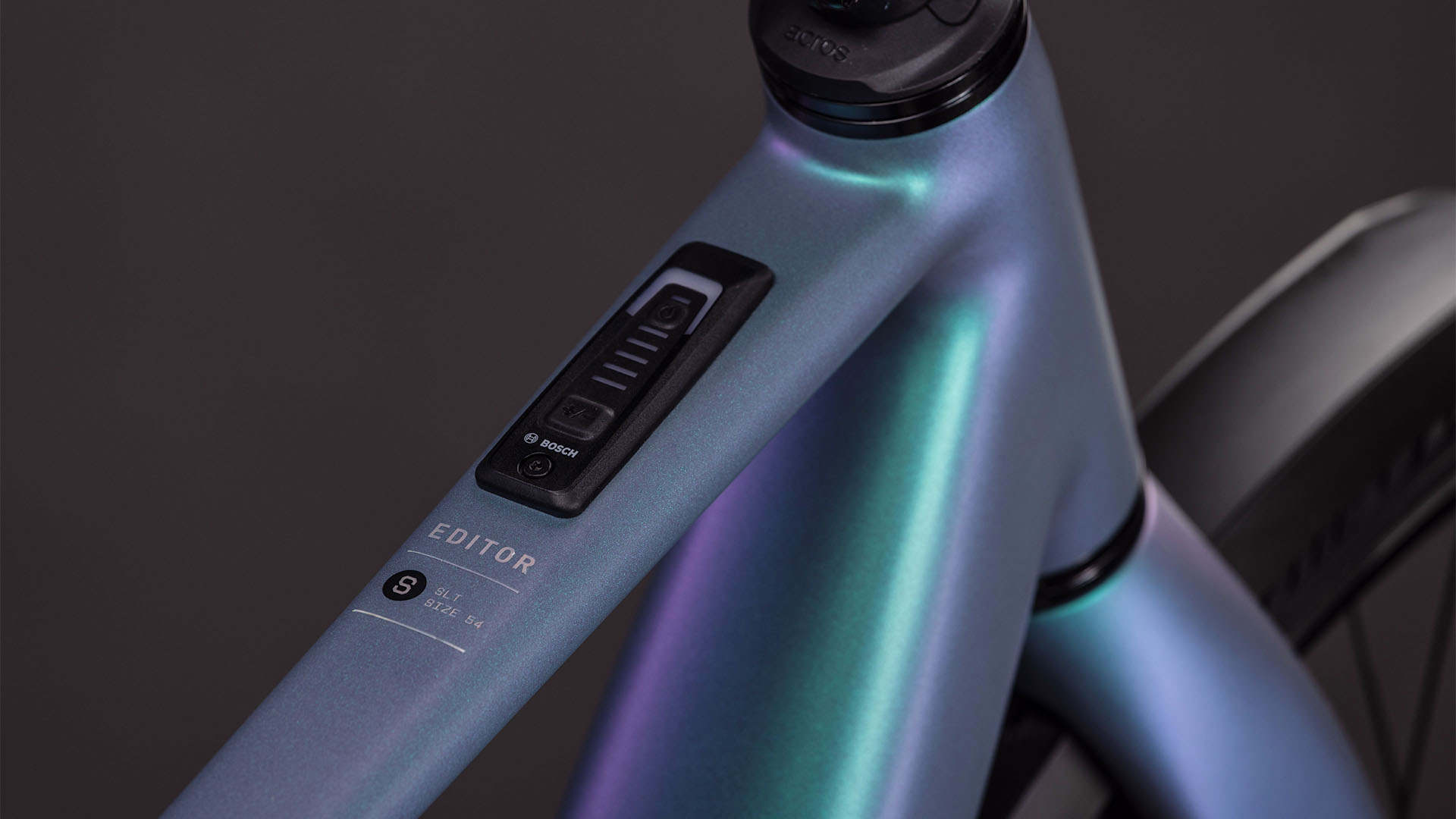 BICICLETA ELECTRICA CUBE EDITOR HYBRID SLT 400X FE SMARAGDGREY PRISM 2026 58 cm [1]