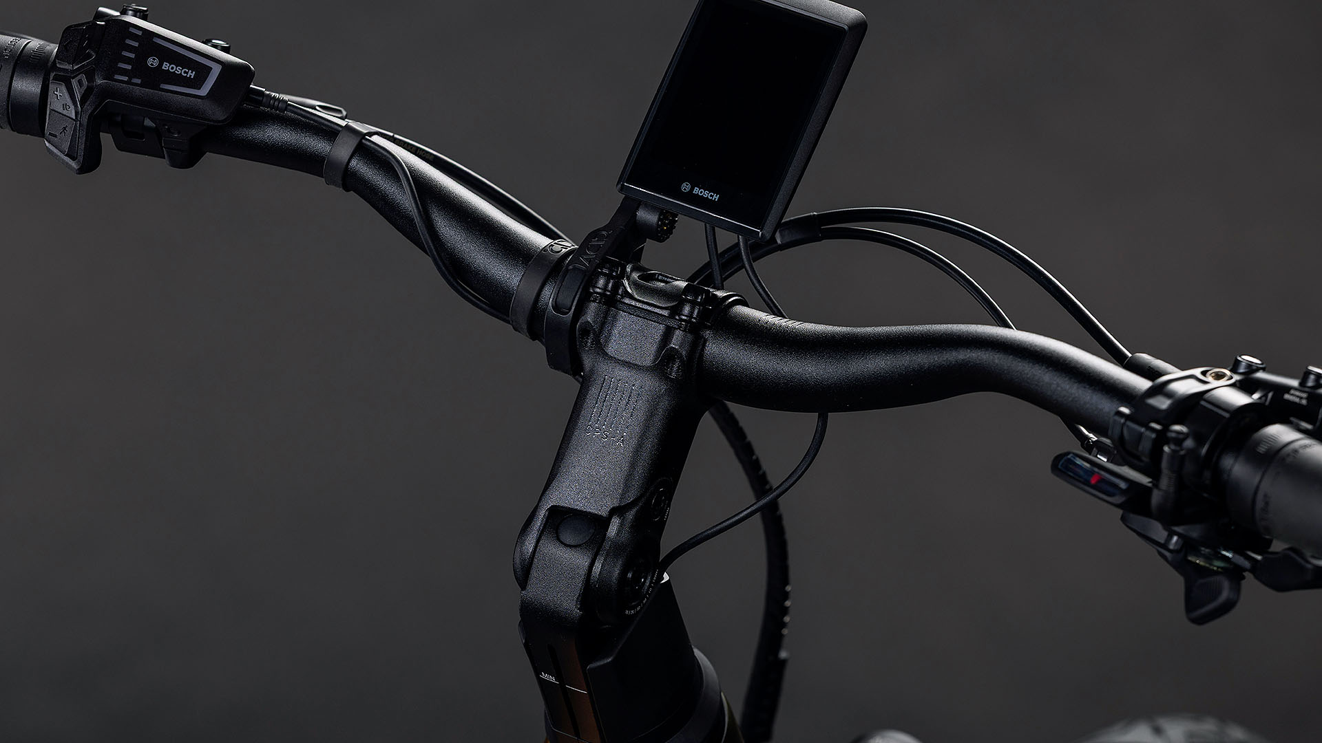 BICICLETA ELECTRICA CUBE KATHMANDU HYBRID PRO 800 SUNGLOW CHROME 2026 62 cm [3]