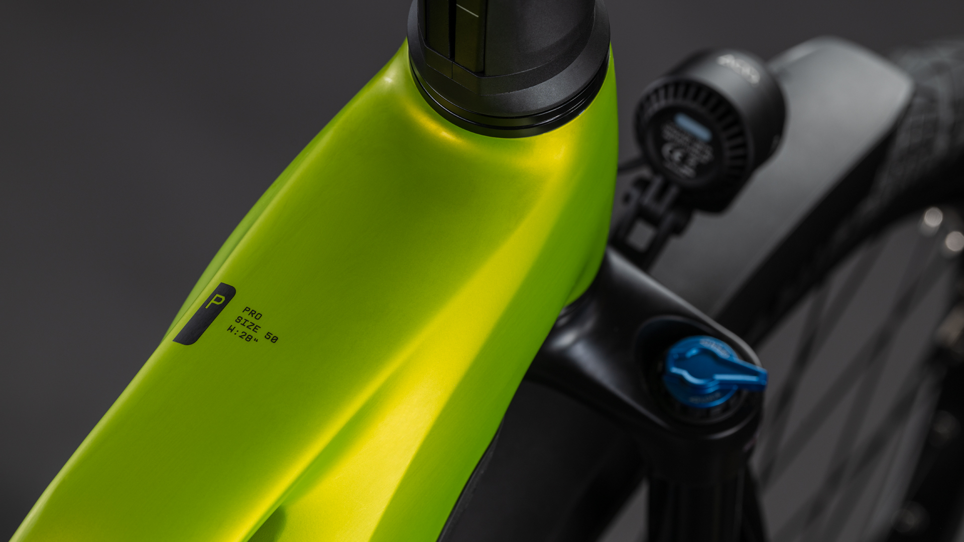 BICICLETA ELECTRICA CUBE KATHMANDU HYBRID PRO 800 TRAPEZE LIZARD BLACK 2026 46 cm [1]