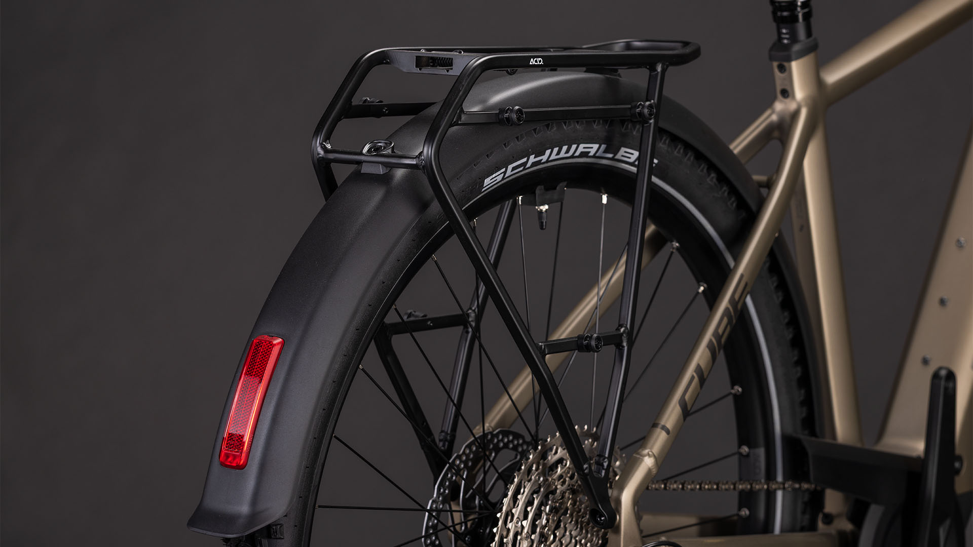 BICICLETA ELECTRICA CUBE NURIDE HYBRID PRO 600 FLASHSTONE CHROME 2026 50 cm [3]