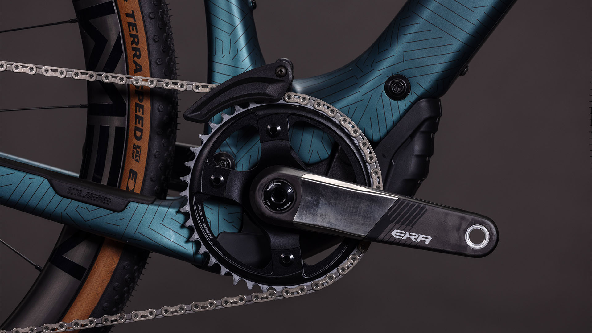 BICICLETA ELECTRICA CUBE NUROAD HYBRID C:62 SLT 400X ROYALGREEN CRISSCROSS 2026 S [4]