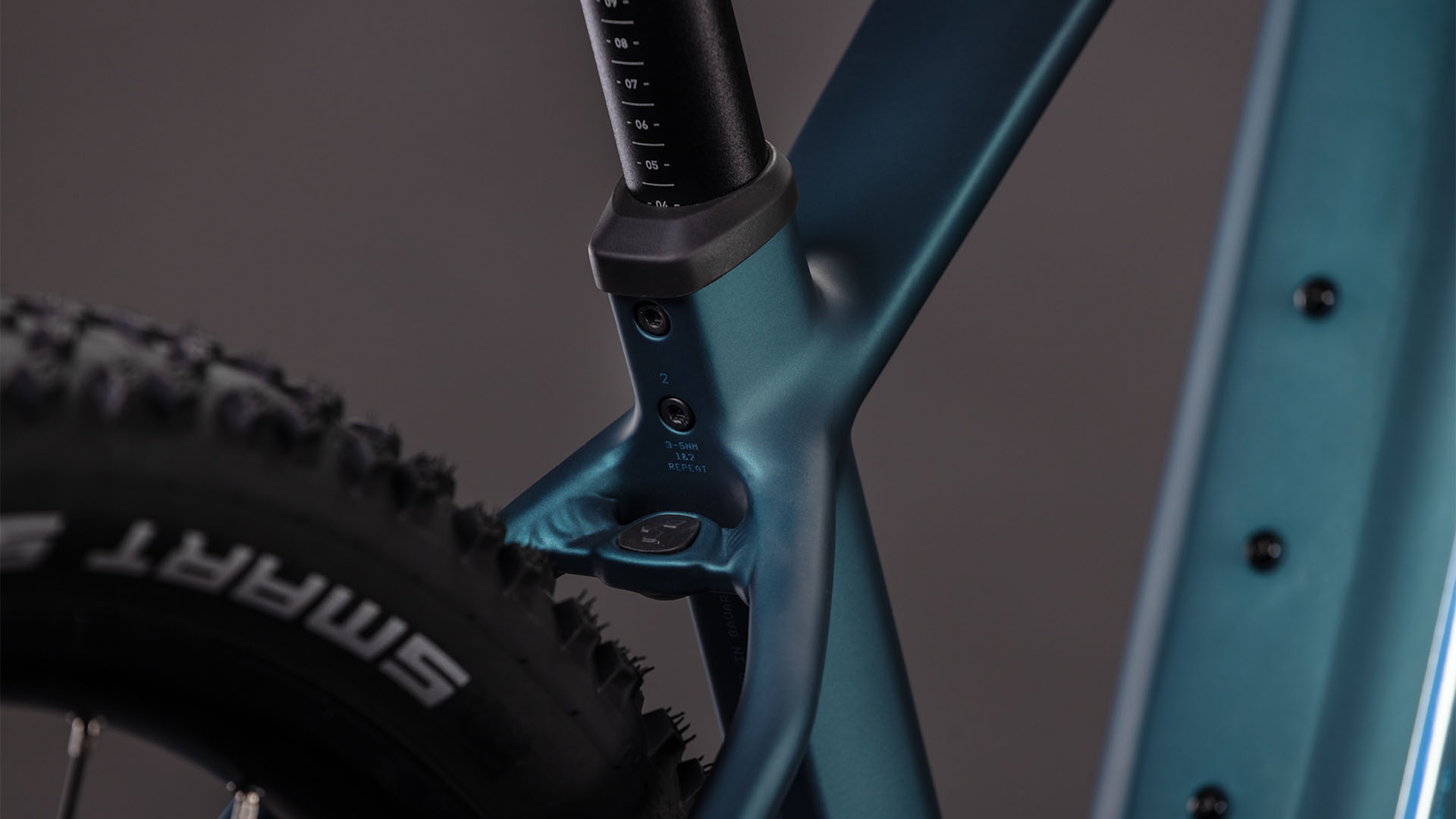 BICICLETA ELECTRICA CUBE REACTION HYBRID ONE 600 ROYALGREEN PRISM 2026 cadru M (18") - roti 29 [3]