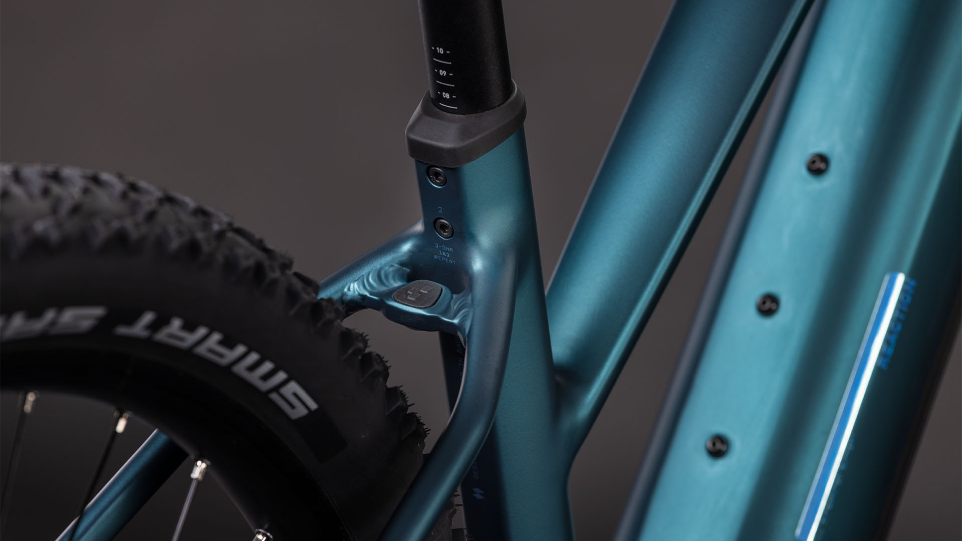 BICICLETA ELECTRICA CUBE REACTION HYBRID ONE 600 TRAPEZE ROYALGREEN PRISM 2026 cadru M (18") - roti 29 [3]