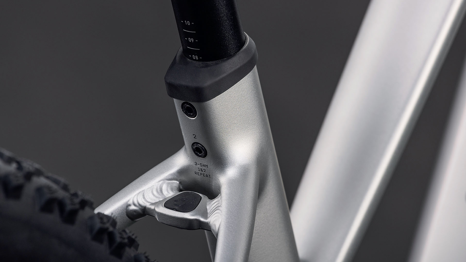 BICICLETA ELECTRICA CUBE REACTION HYBRID ONE 600 TRAPEZE SLEEKGREY PRISM 2026 cadru L (20") - roti 29 [3]