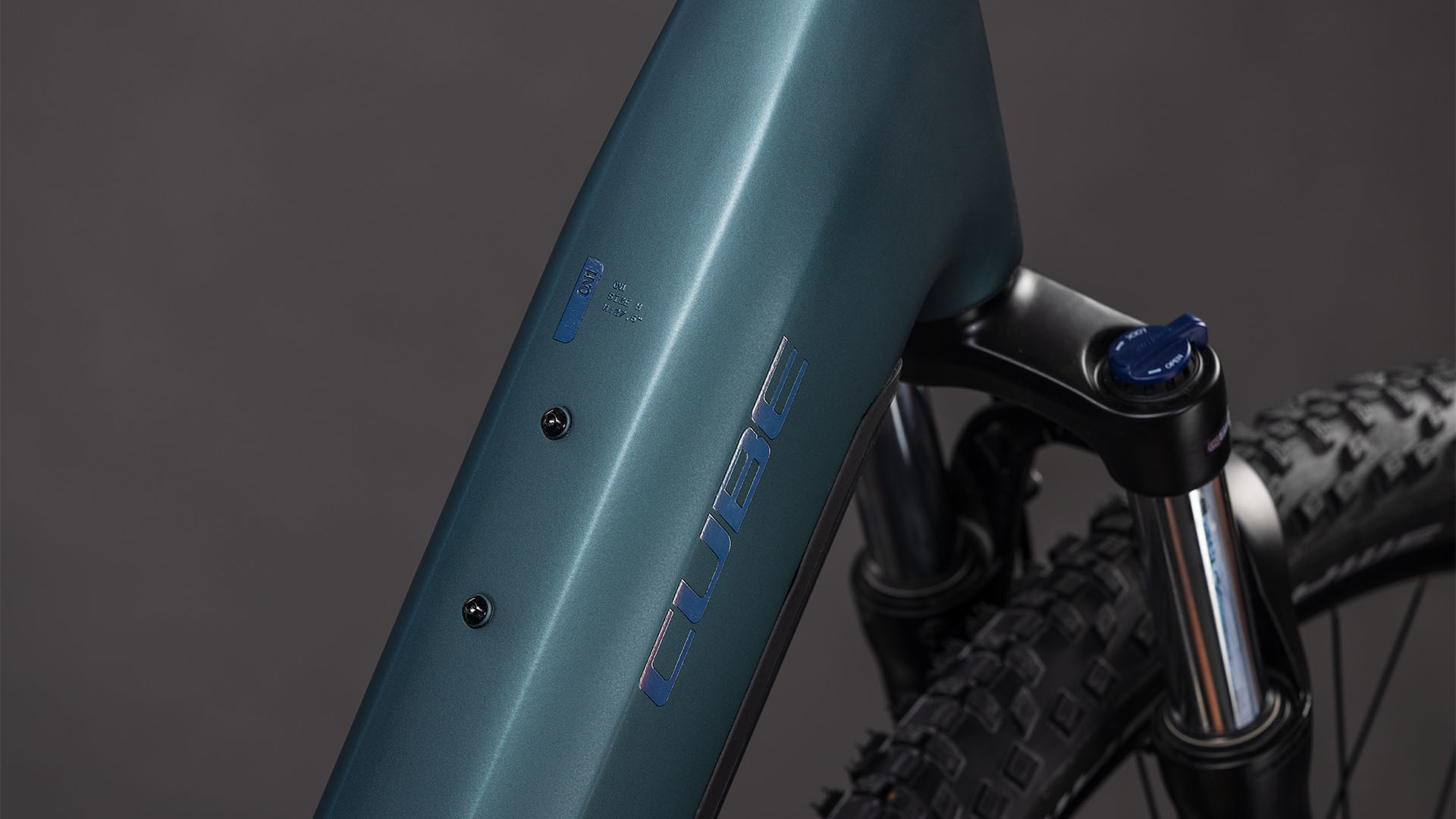 BICICLETA ELECTRICA CUBE REACTION HYBRID ONE 800 EASY ENTRY ROYALGREEN PRISM 2026 cadru S (16") - roti 27.5 [1]