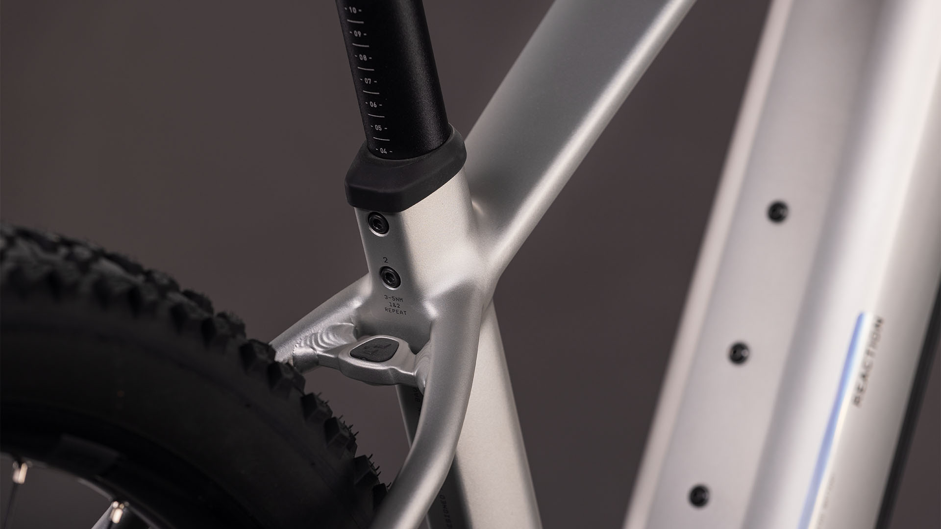 BICICLETA ELECTRICA CUBE REACTION HYBRID ONE 800 SLEEKGREY PRISM 2026 cadru S (16") - roti 27.5 [3]