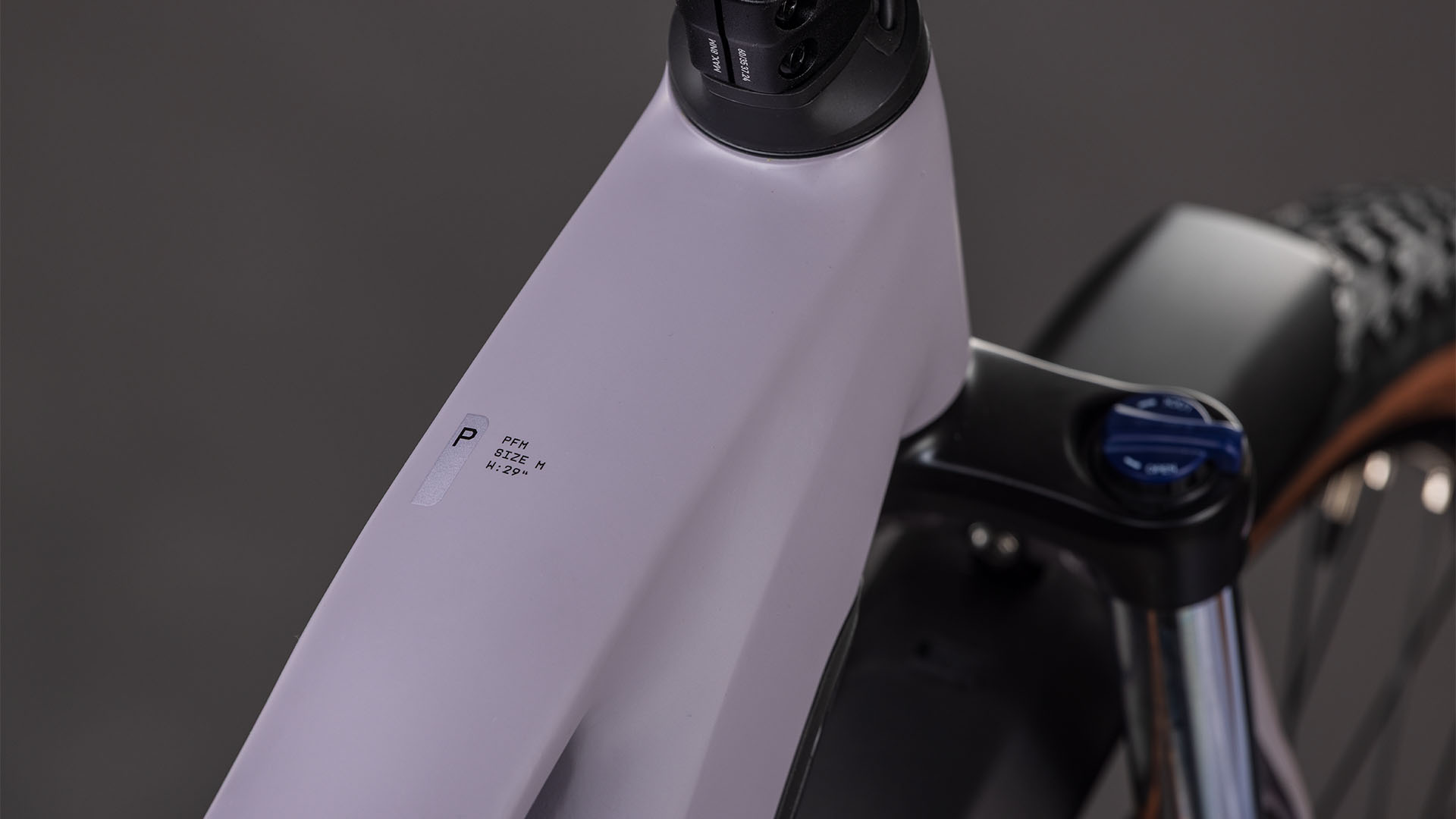 BICICLETA ELECTRICA CUBE REACTION HYBRID PERFORMANCE 600 FE PLUMGREY BLACK 2026 cadru XXL (23") - roti 29 [1]