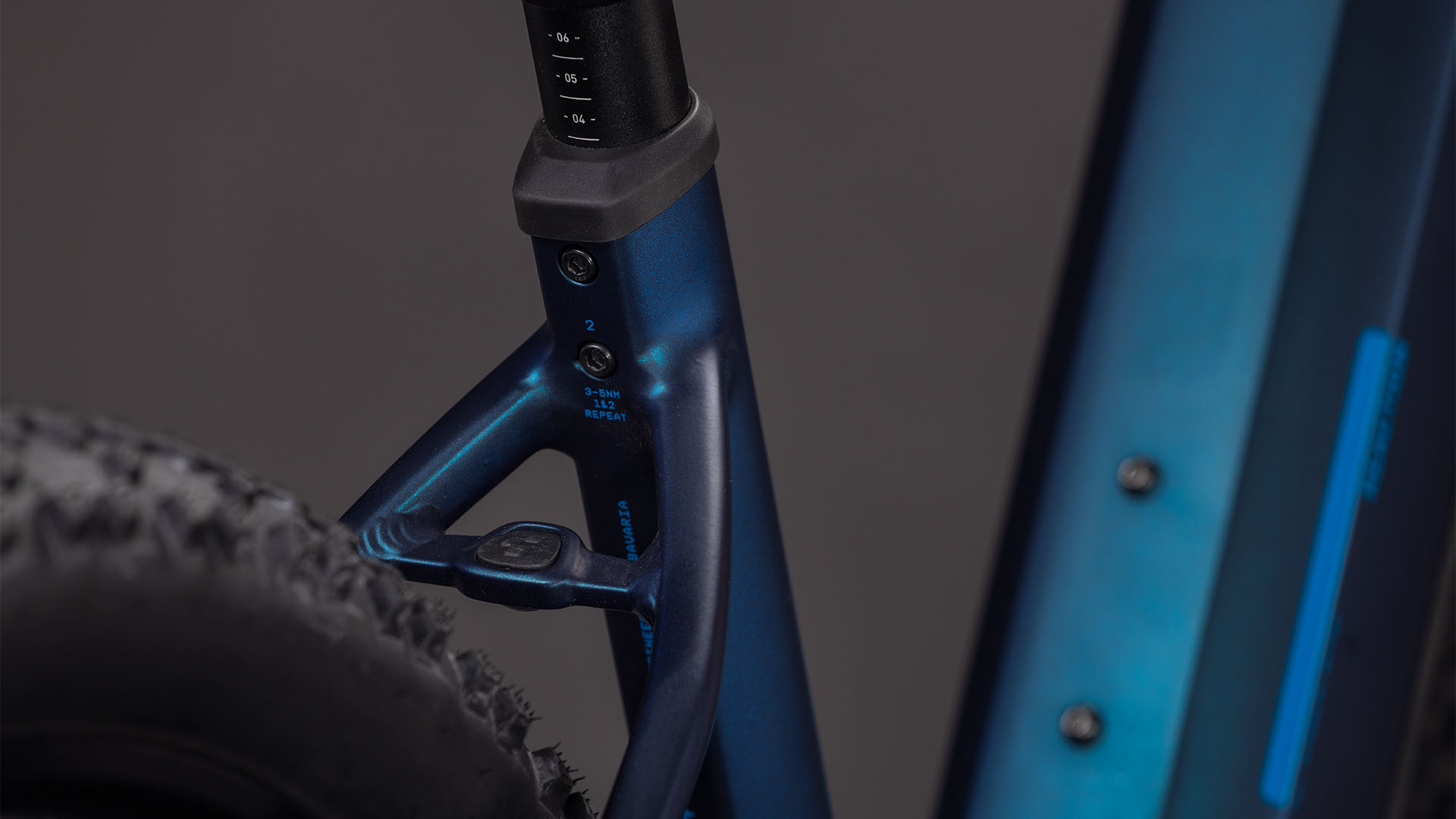 BICICLETA ELECTRICA CUBE REACTION HYBRID PRO 800 EASY ENTRY NEBULAR DAZZLE 2026 cadru XL (22") - roti 29 [3]