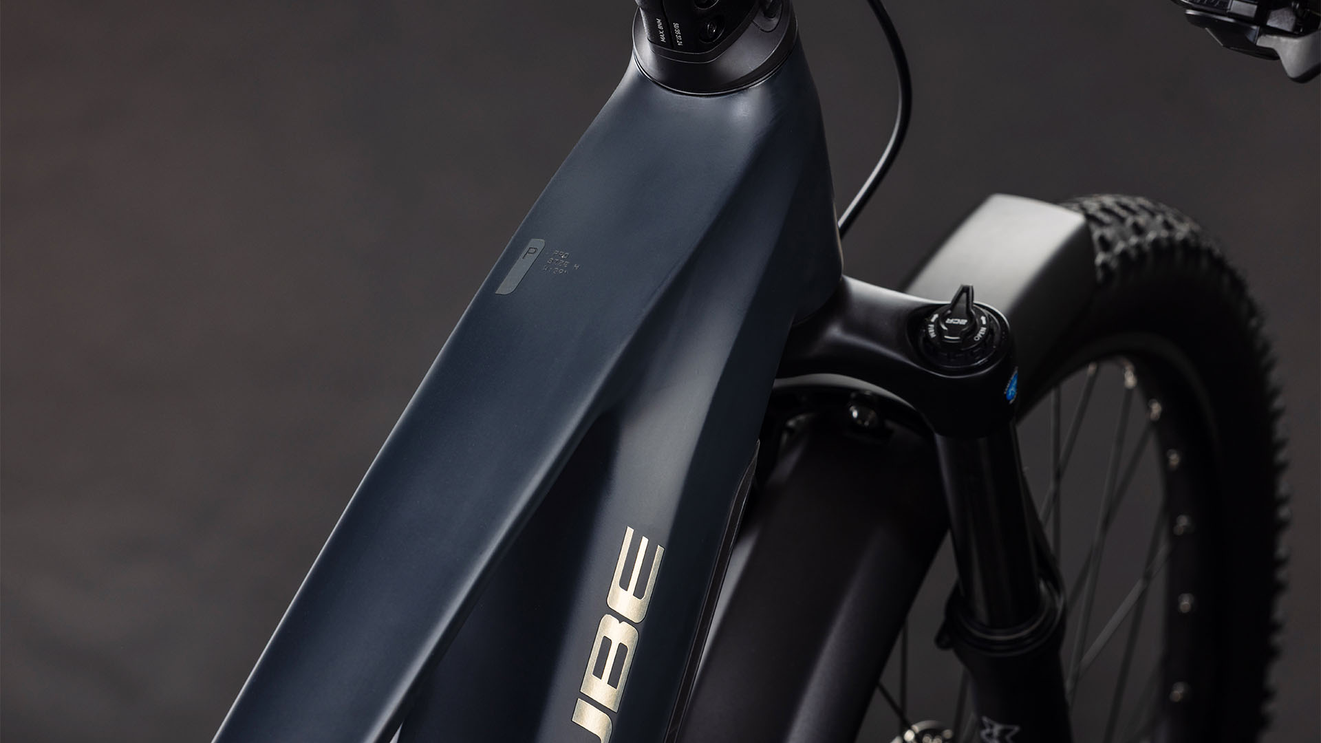 BICICLETA ELECTRICA CUBE STEREO HYBRID ONE22 PRO 800 FE NIGHT CHROME 2026 cadru L (20") - roti 29 [1]