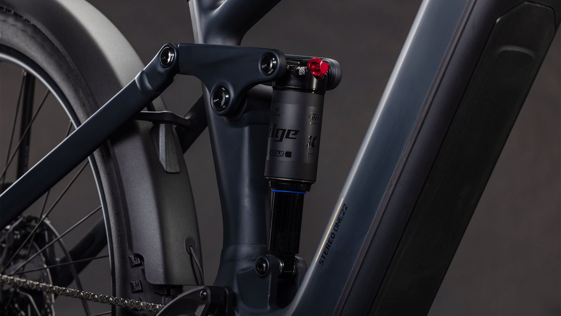 BICICLETA ELECTRICA CUBE STEREO HYBRID ONE22 PRO 800 FE NIGHT CHROME 2026 cadru L (20") - roti 29 [2]