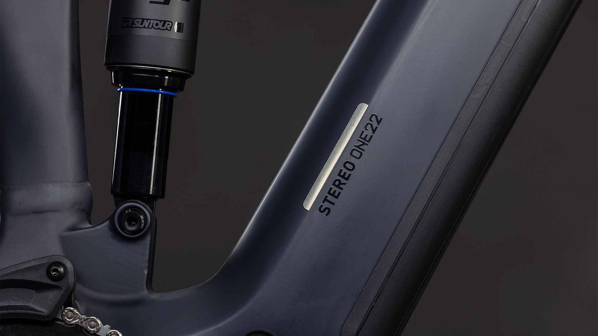 BICICLETA ELECTRICA CUBE STEREO HYBRID ONE22 PRO 800 FE NIGHT CHROME 2026 cadru L (20") - roti 29 [3]