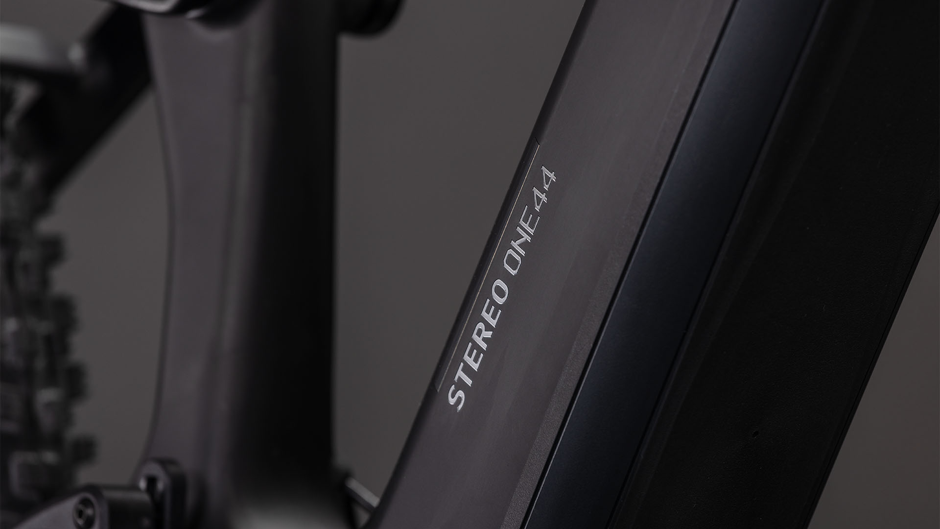 BICICLETA ELECTRICA CUBE STEREO HYBRID ONE44 HPC RACE 800 BLACKLINE 2026 cadru S (16") - roti 27.5 [4]