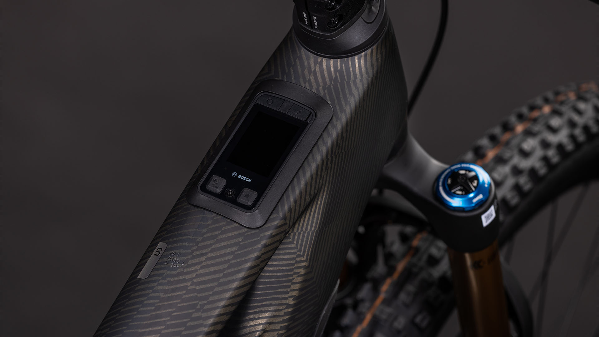 BICICLETA ELECTRICA CUBE STEREO HYBRID ONE44 HPC SLT 800 CARBONGRID CHROME 2026 cadru S (16") - roti 27.5 [1]