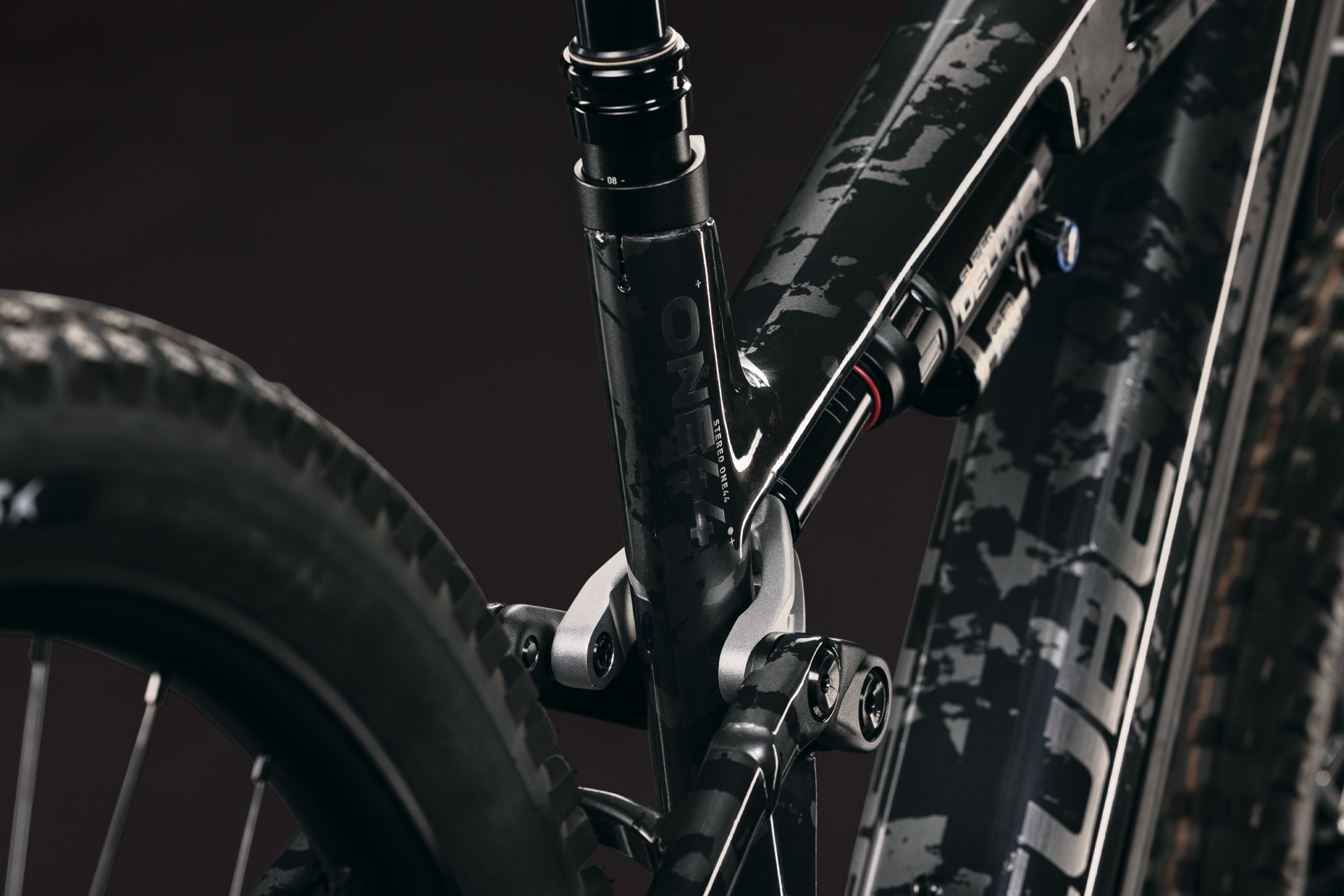 BICICLETA ELECTRICA CUBE STEREO HYBRID ONE44 HPC SUPER TM 800 GRAPHITEGLITCH GREY 2027 cadru L (20") - roti 29 [2]