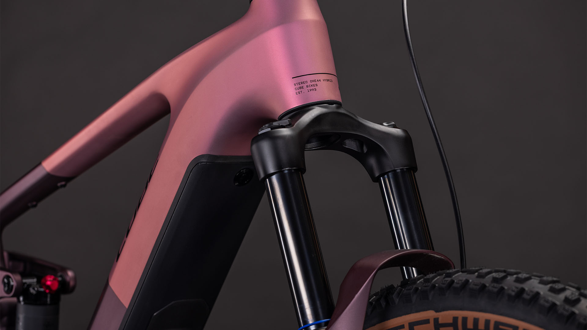 BICICLETA ELECTRICA CUBE STEREO HYBRID ONE44 PRO 800 SHIFTBLUSH RAISIN 2026 cadru M (18") - roti 29 [4]