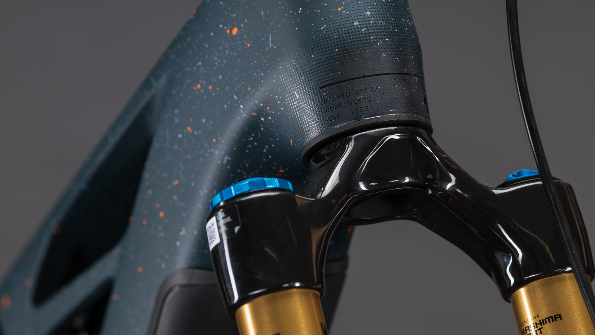 BICICLETA ELECTRICA CUBE STEREO HYBRID ONE77 HPC SLT 800 GALAXY ORANGE 2026 S [1]