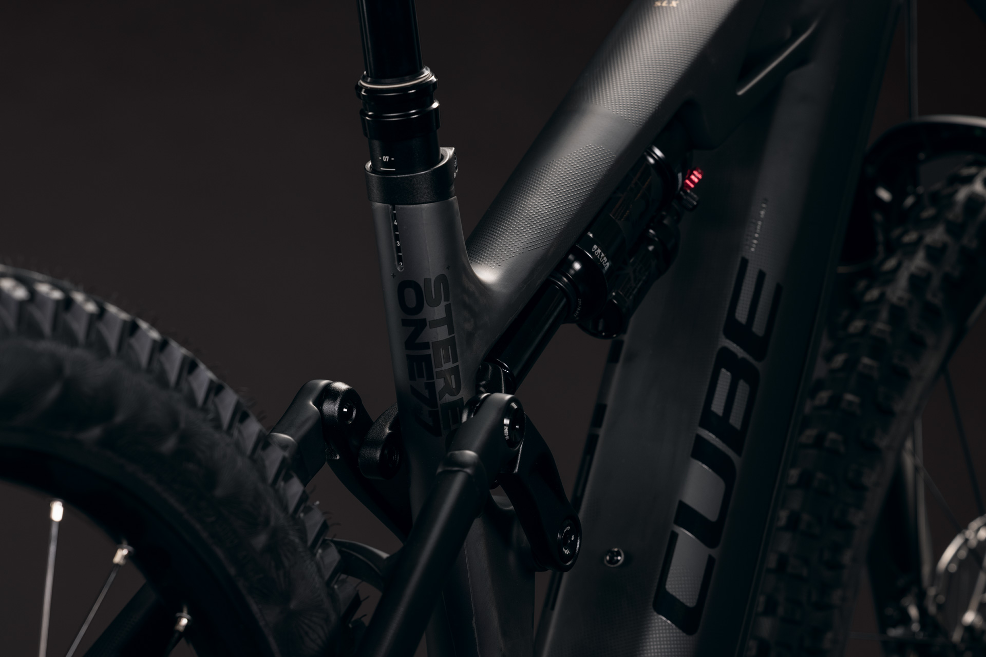 BICICLETA ELECTRICA CUBE STEREO HYBRID ONE77 HPC SLX 800 BLACKLINE 2027 S [2]