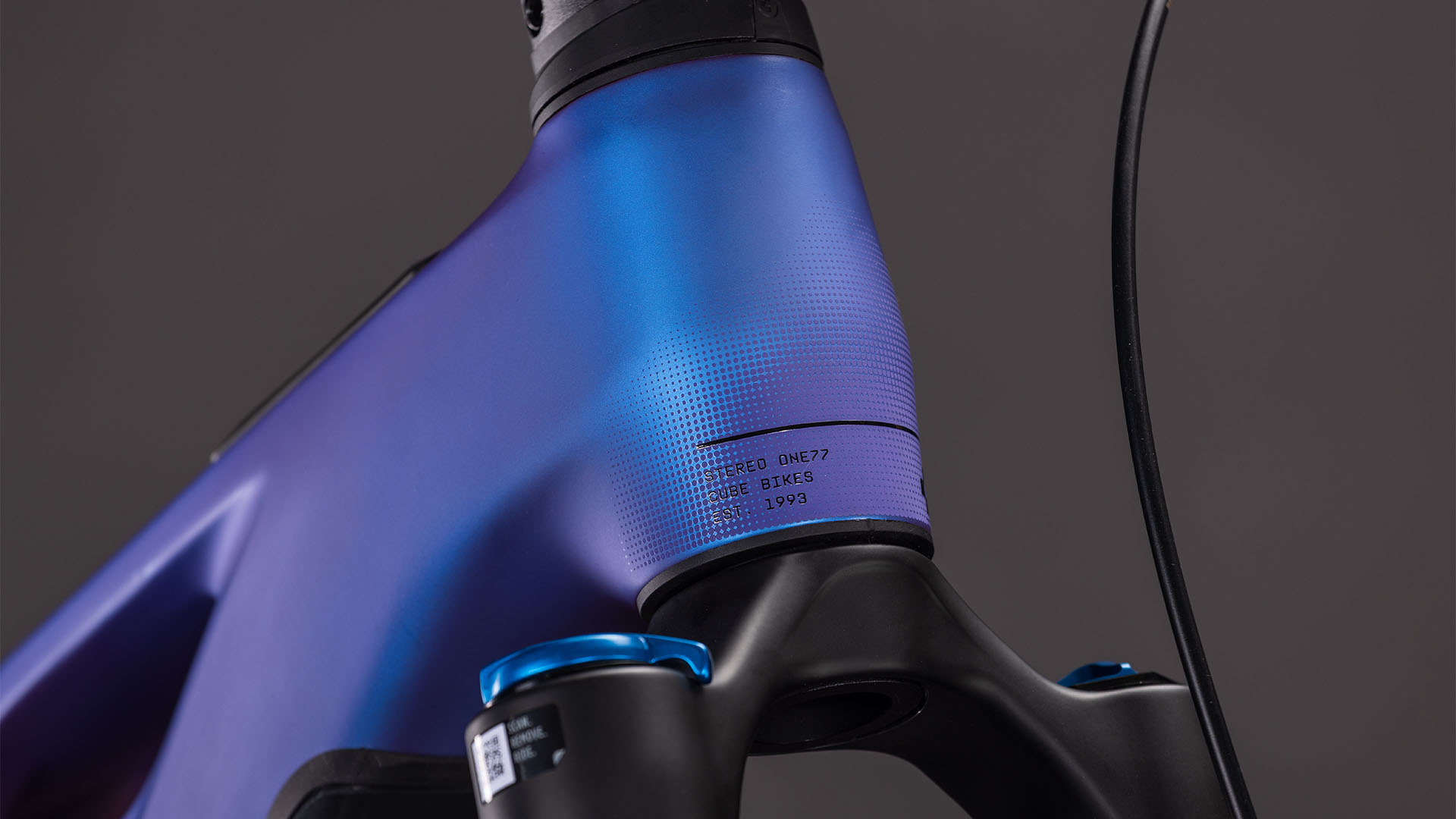 BICICLETA ELECTRICA CUBE STEREO HYBRID ONE77 HPC SLX 800 BLUEIRIS BLACK 2026 S [2]