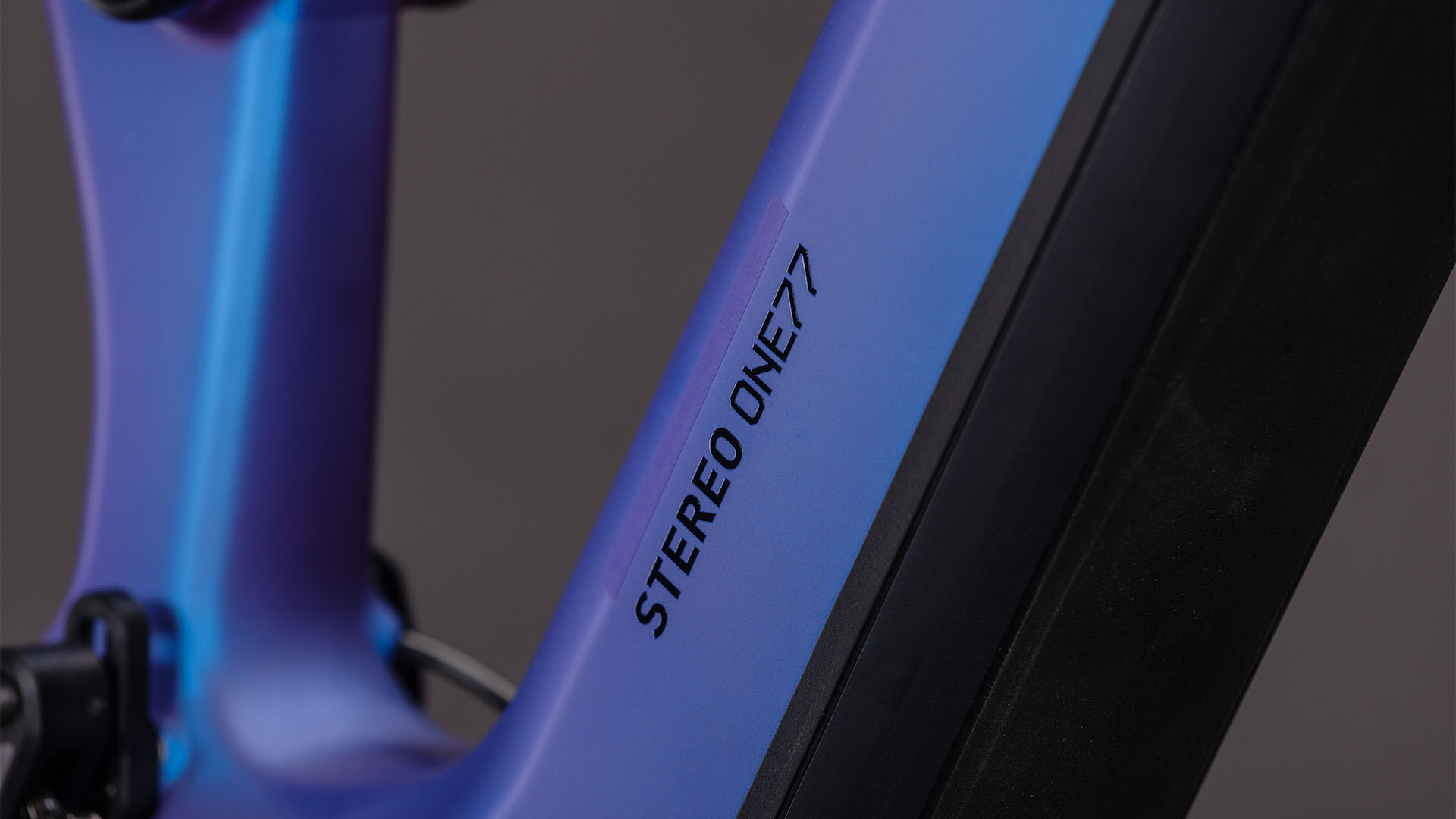 BICICLETA ELECTRICA CUBE STEREO HYBRID ONE77 HPC SLX 800 BLUEIRIS BLACK 2026 XL [4]