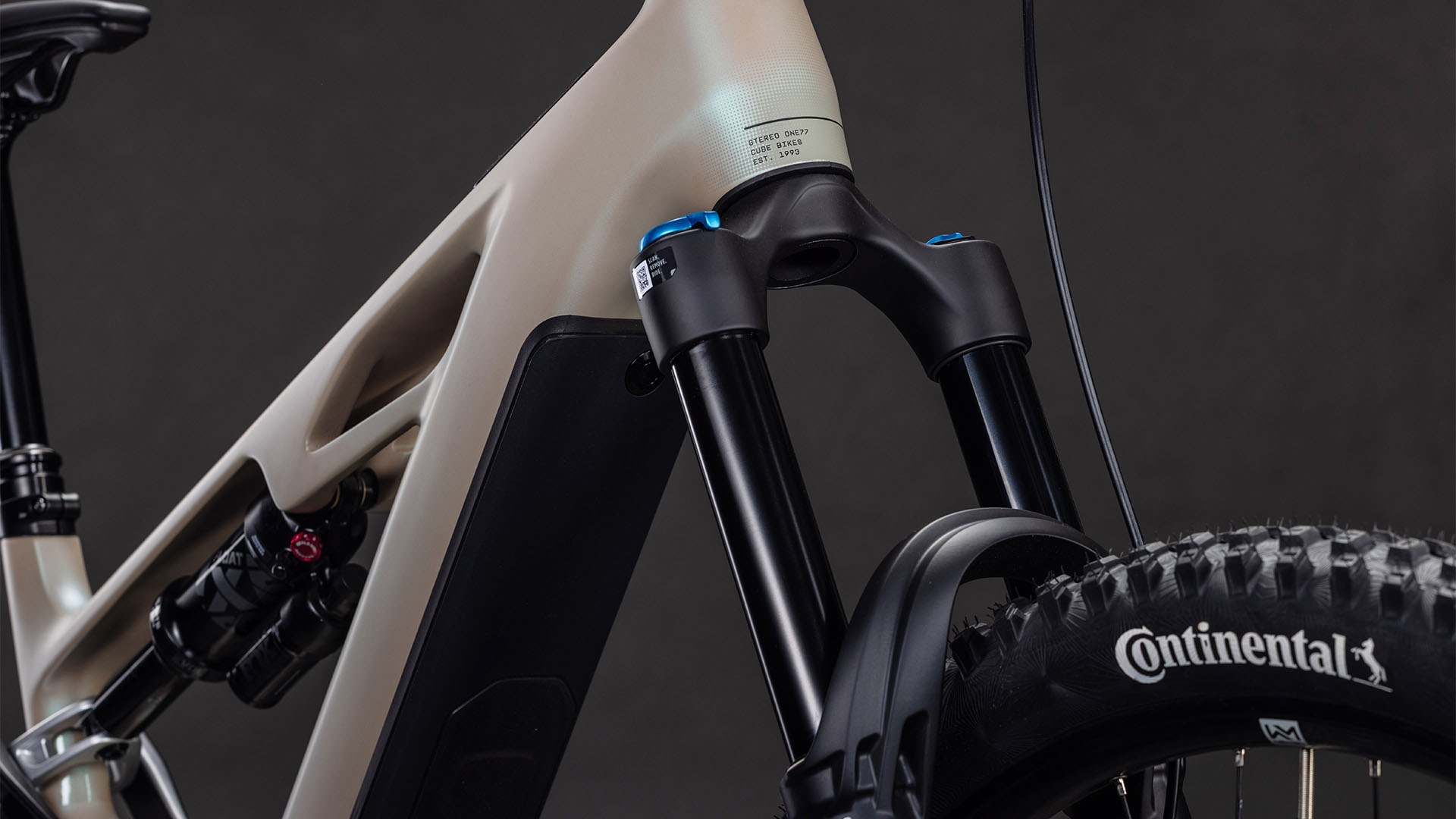 BICICLETA ELECTRICA CUBE STEREO HYBRID ONE77 HPC SLX 800 GLINTSAND BLACK 2026 M [2]