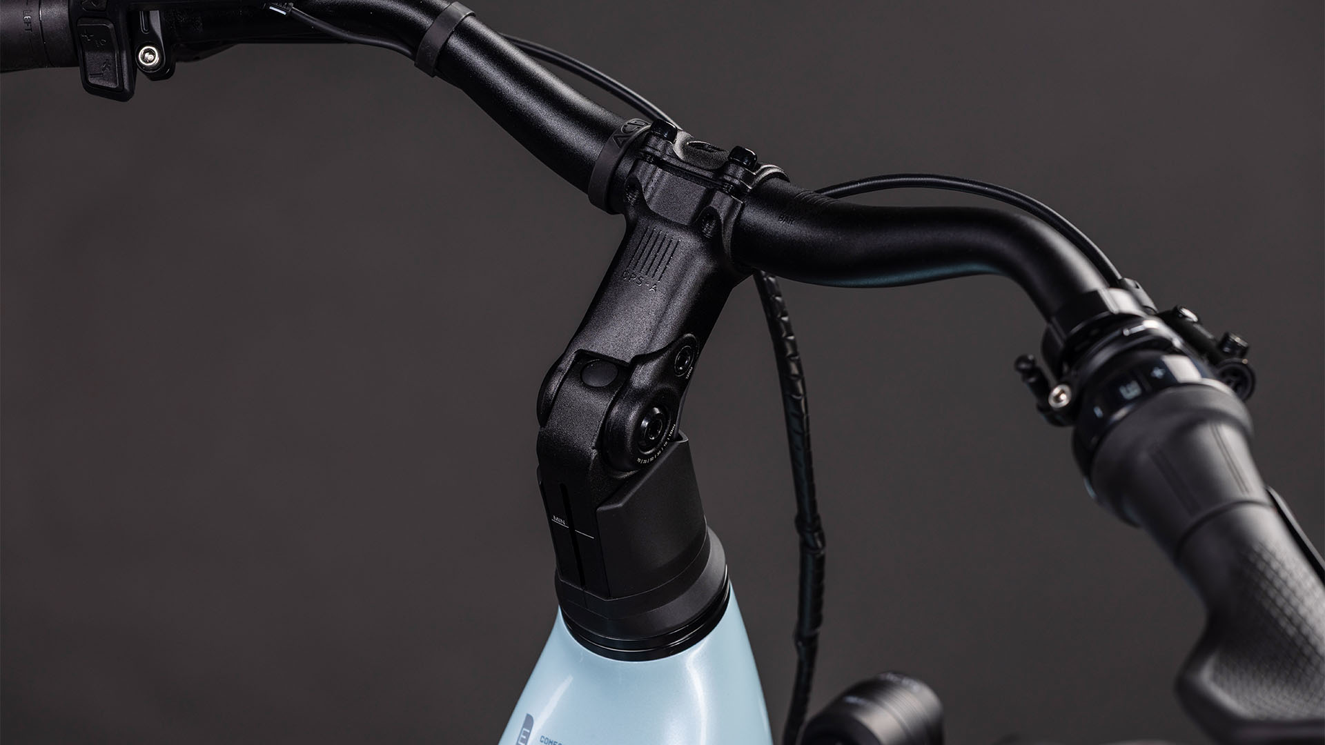 BICICLETA ELECTRICA CUBE SUPREME RT HYBRID DELUXE EX 600 EASY ENTRY AIRYGREEN PRISM 2026 54 cm [2]