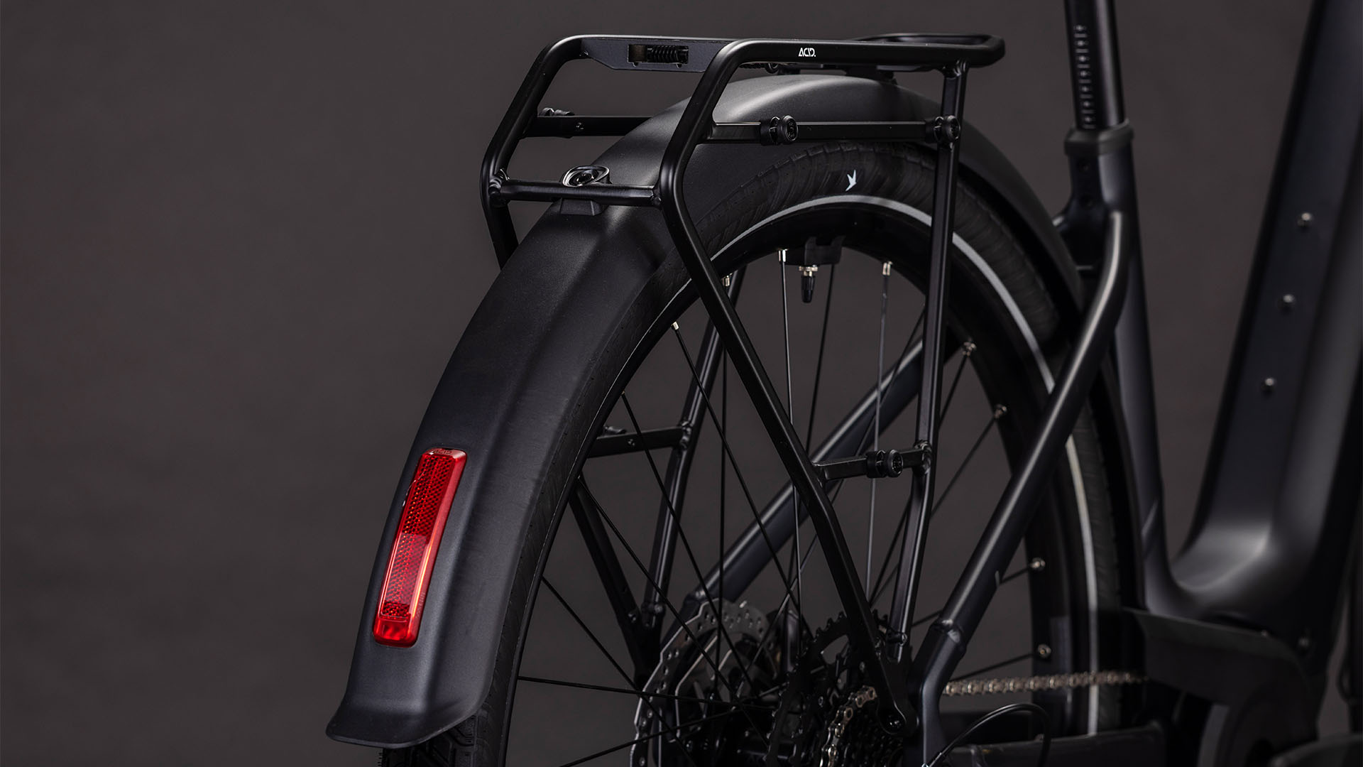 BICICLETA ELECTRICA CUBE TOURING HYBRID ONE 600 EASY ENTRY COAL CHROME 2026 58cm [3]