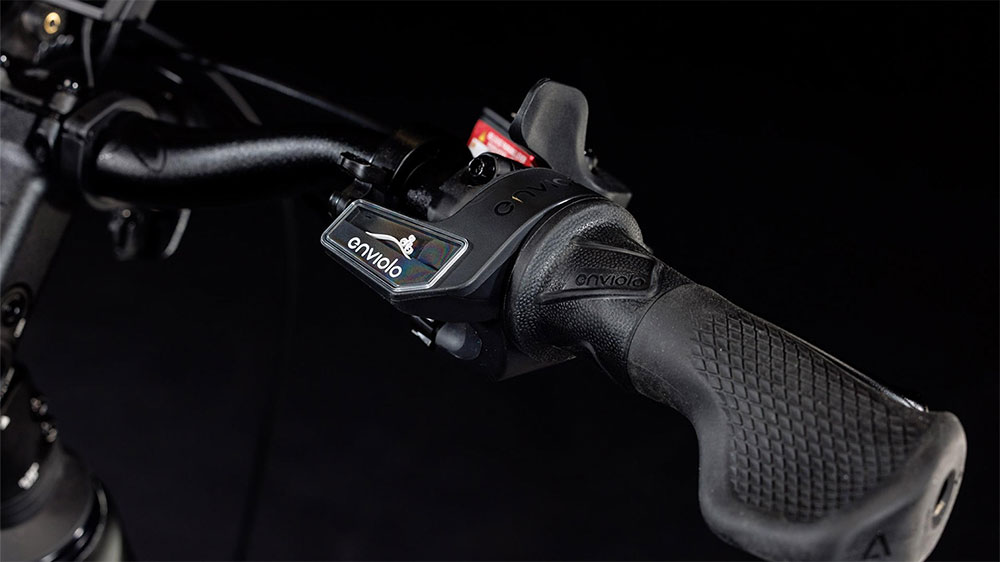 BICICLETA ELECTRICA CUBE TRIKE HYBRID FAMILY 750 FLASHWHITE REFLEX 24/20INCH One Size [4]