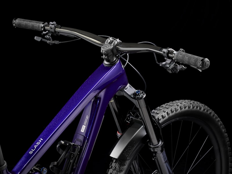 BICICLETA TREK SLASH 9.8 XT PURPLE ABYSS M 27.5/29 [2]