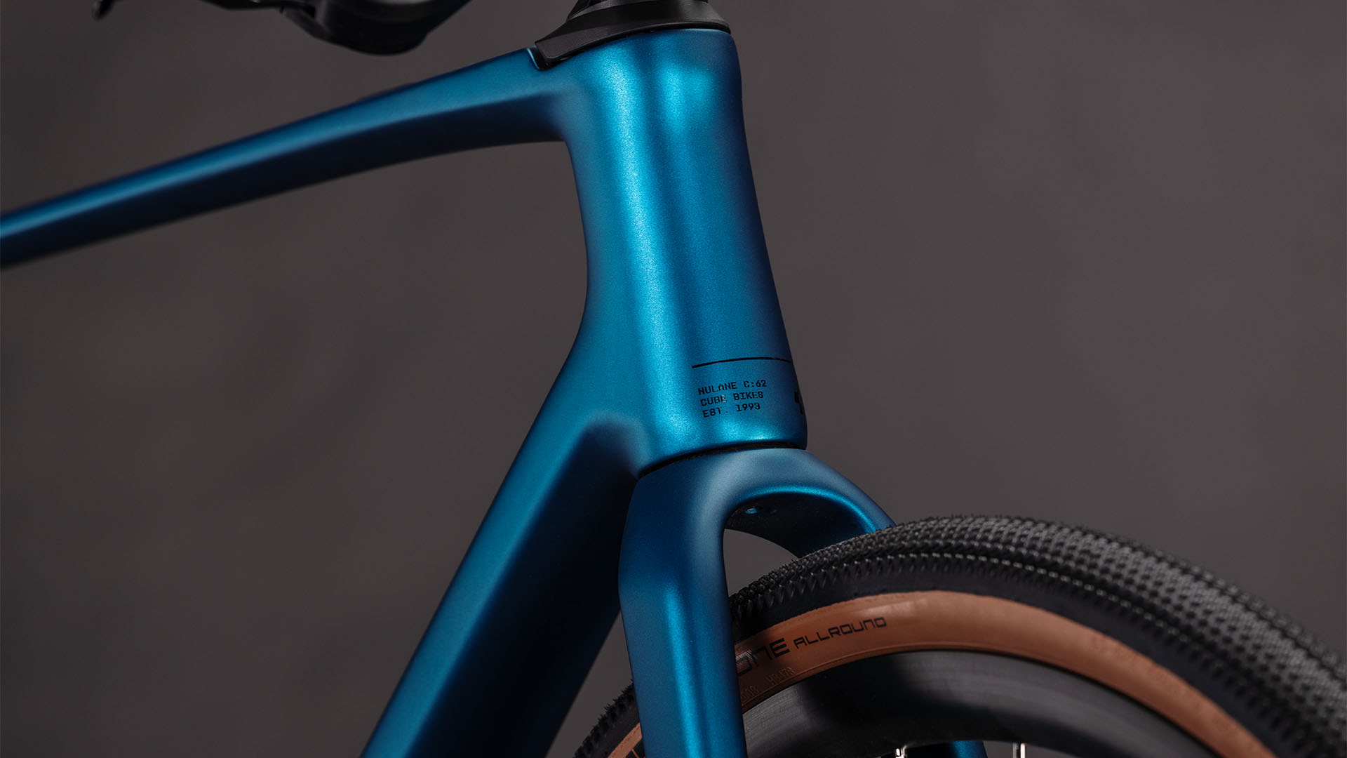 Trekking-Oras BICICLETA CUBE NULANE C:62 SLX ELECTRICBLUE BL